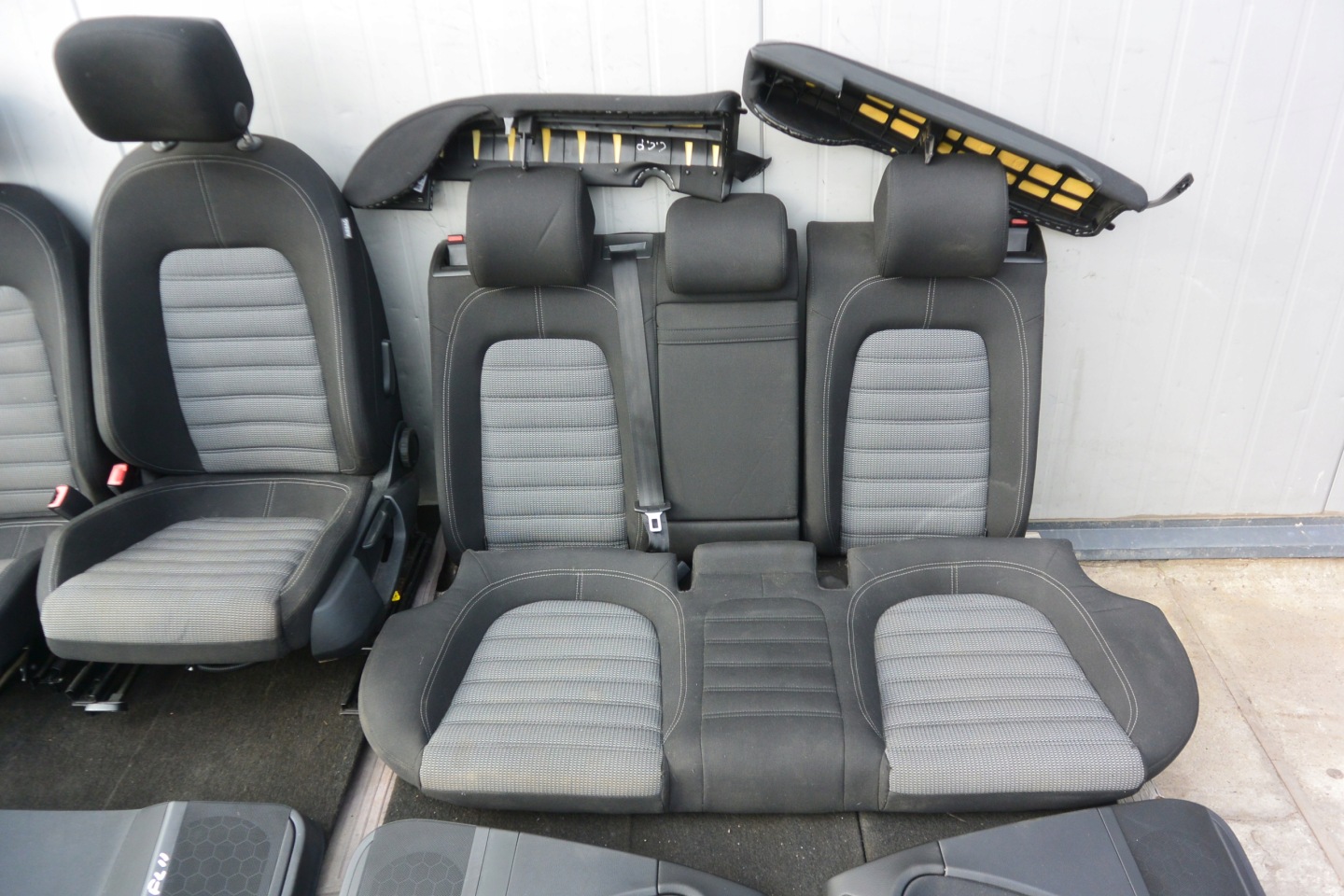 VW PASSAT CC KOMPLET SITZE 5 MIEJSC LIFT UK