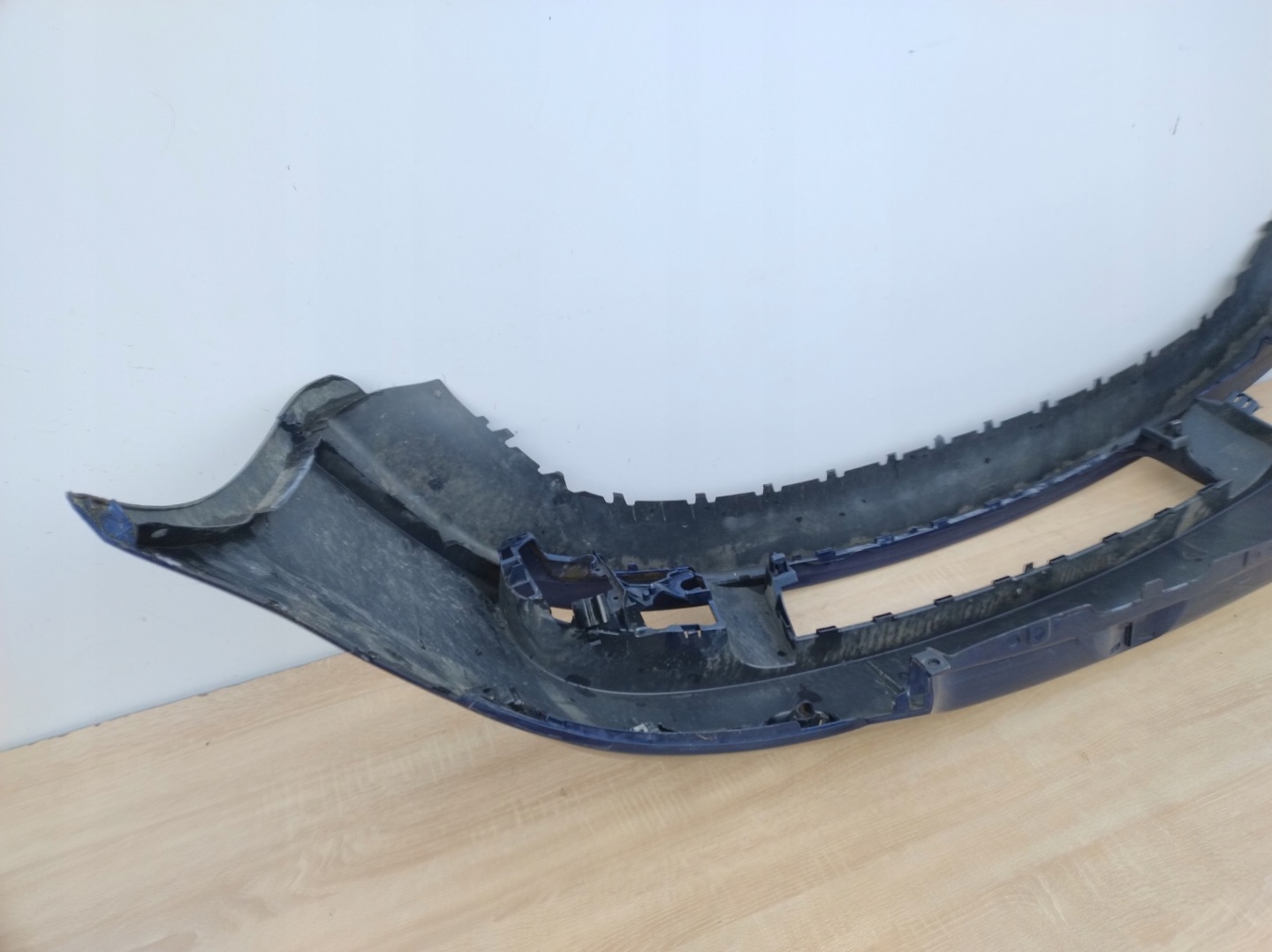VW GOLF 5 V HB 1K STOSSSTANGE VORNE + SPOILER