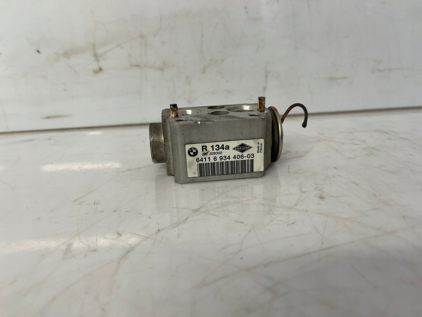 BMW E87 E90 E91 ventil ROZPREZNY klimatizacije 6934406