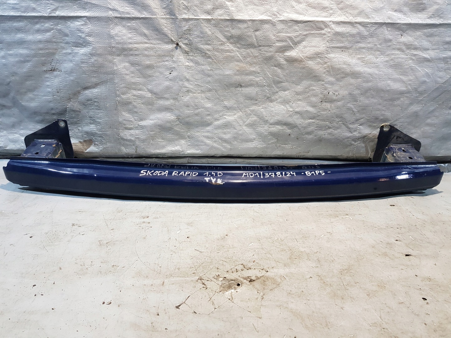 SKODA RAPID II sider below bumper rear