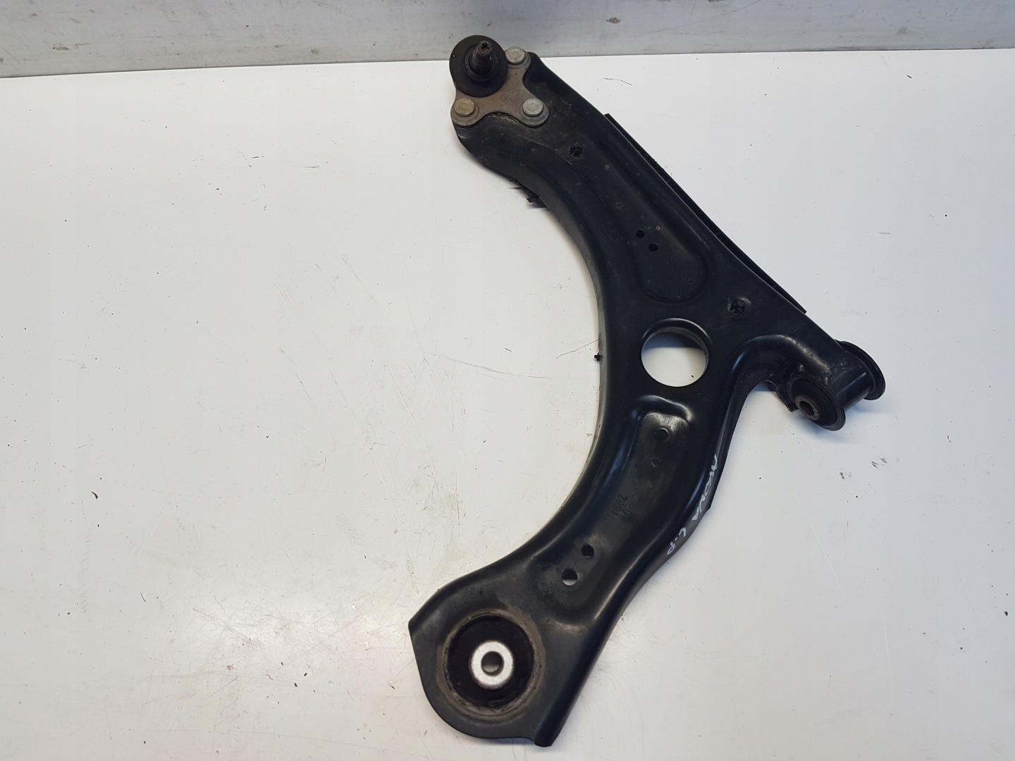 SEAT ARONA 1.0 tsi arm left front front oryg