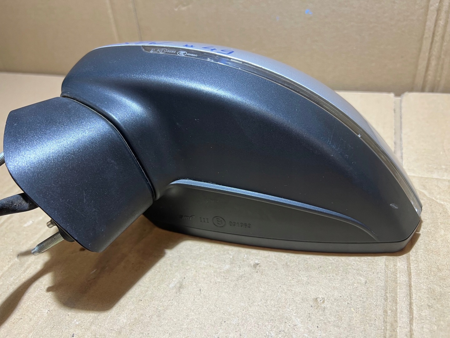 AUDI A3 8V 3D LX7W mirror left 6 PIN