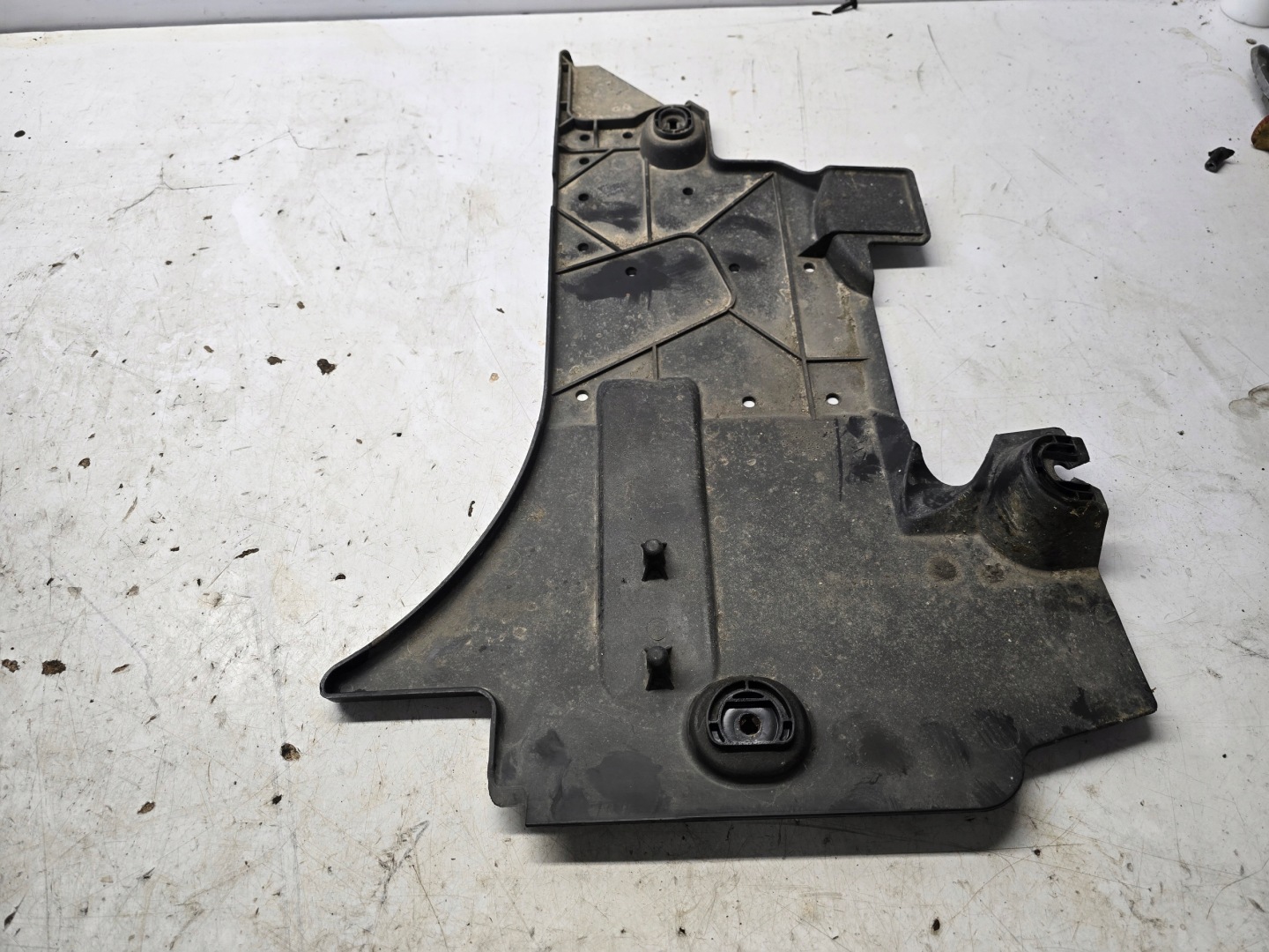 OPEL GRANDLAND X cover lower 9815315780