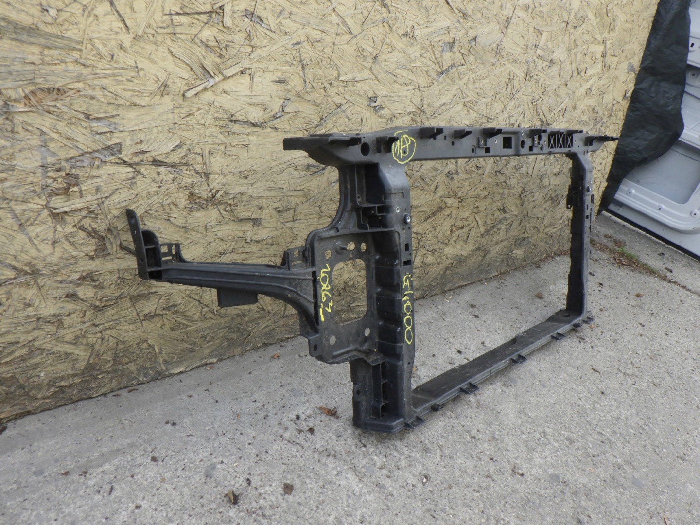 HYUNDAI I30 III 3 17- 64101-G4000 support panel for radiators pillar