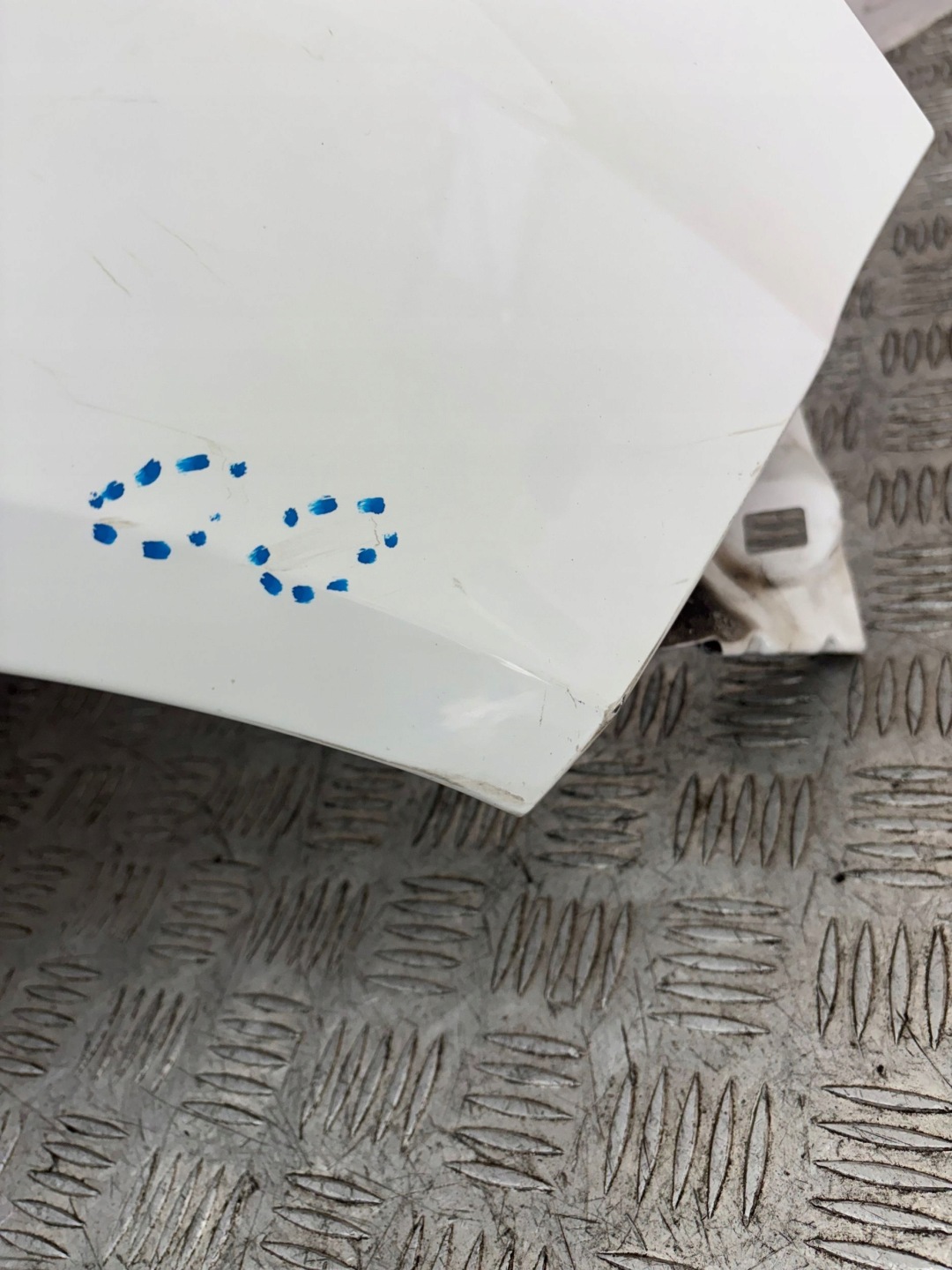 blatník předek přední pravý FORD B-MAX