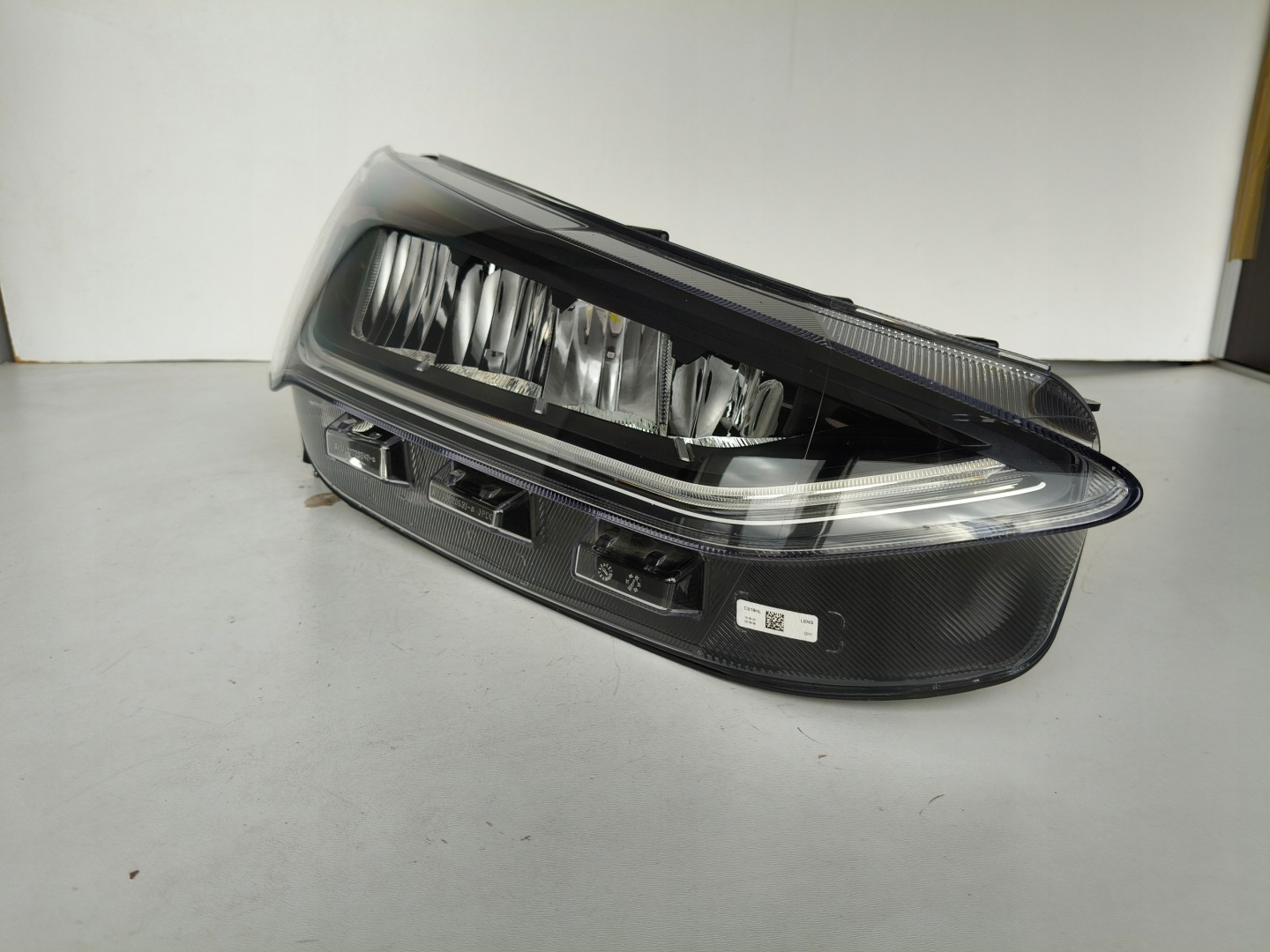 light right REFLEKTOR FORD FOCUS MK4 22- LIFT FULL LED