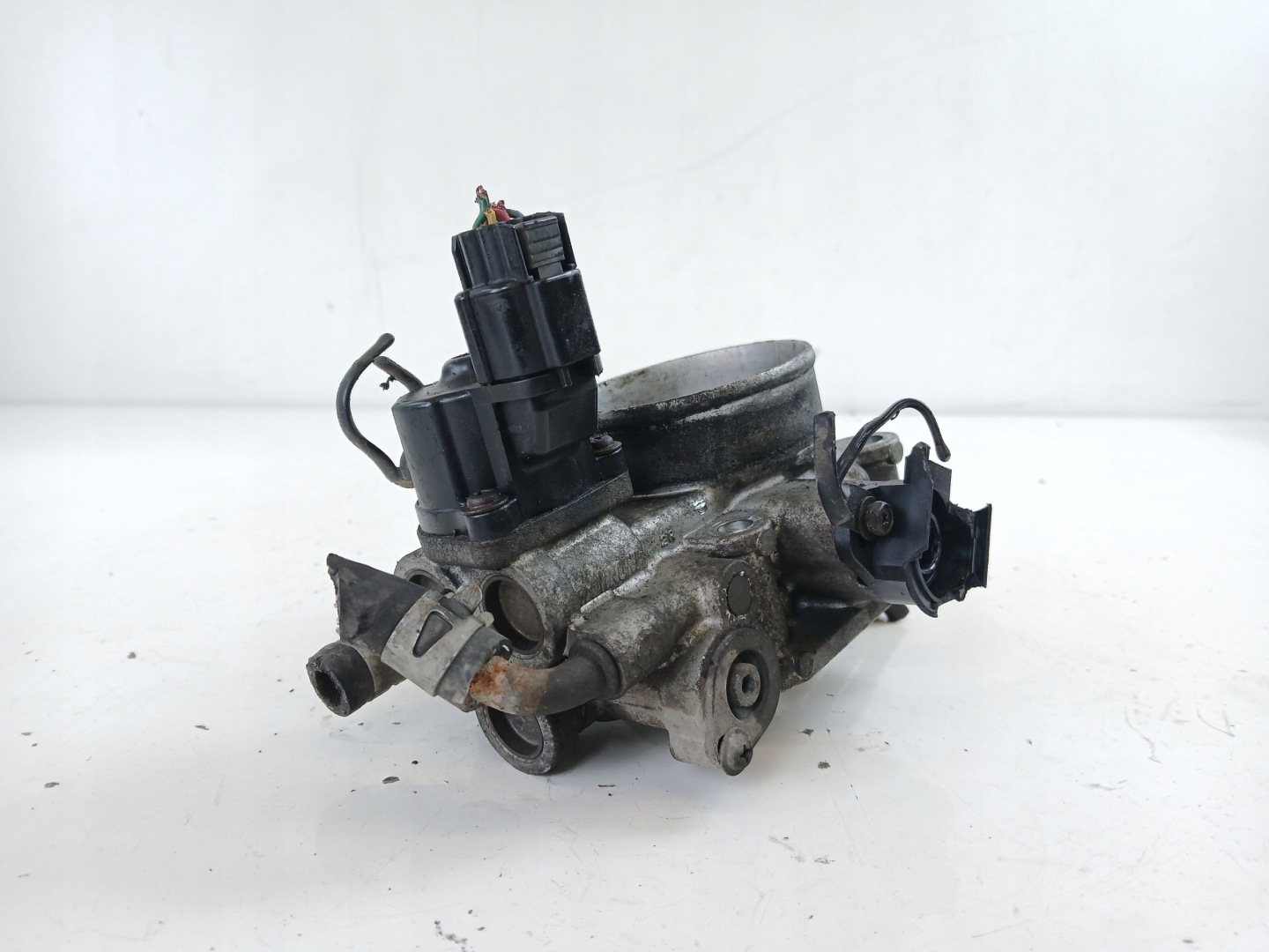 MITSUBISHI COLT V CJ 1.3 Valvola a farfalla AC46-324