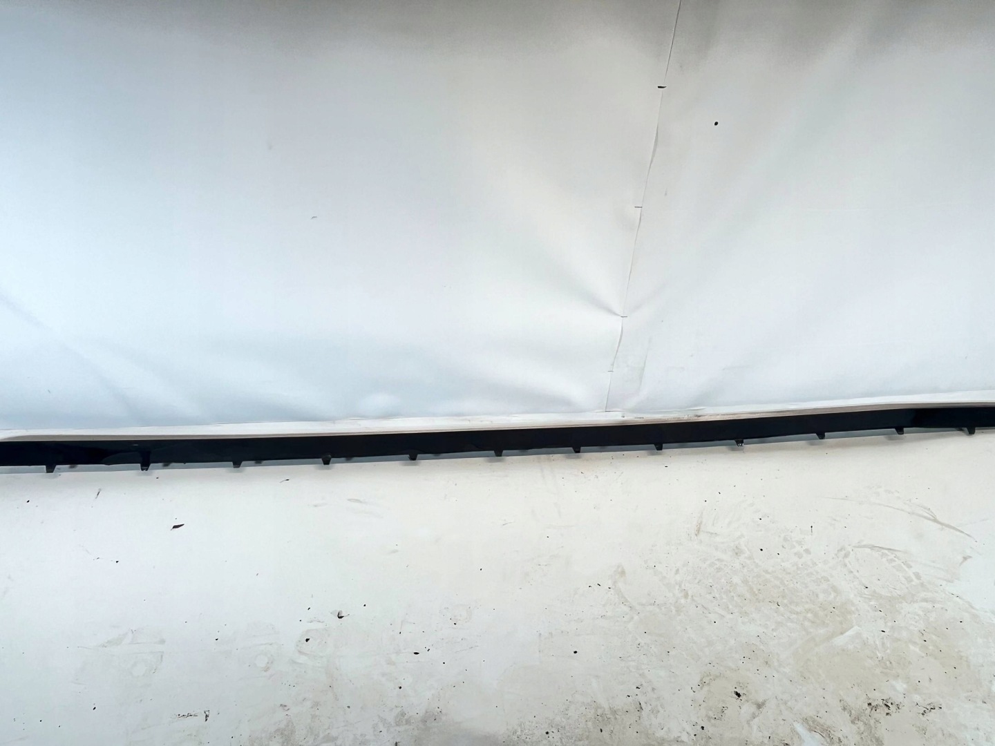 moulding threshold Volkswagen Touran II 5TA853250