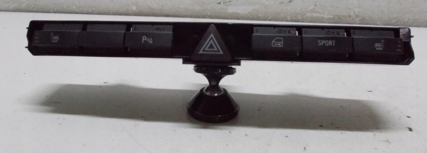 OPEL ASTRA H CABRIO 1.9 CDTI 06R PANEL switch of warning lights 13100112