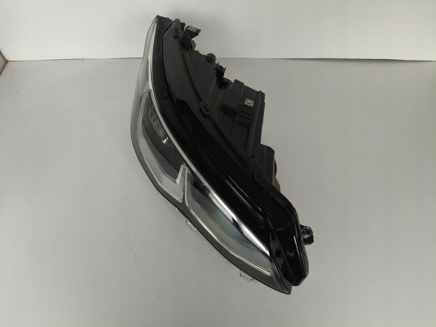 light right REFLEKTOR VW GOLF VIII 8 5H0 5H 20- LED
