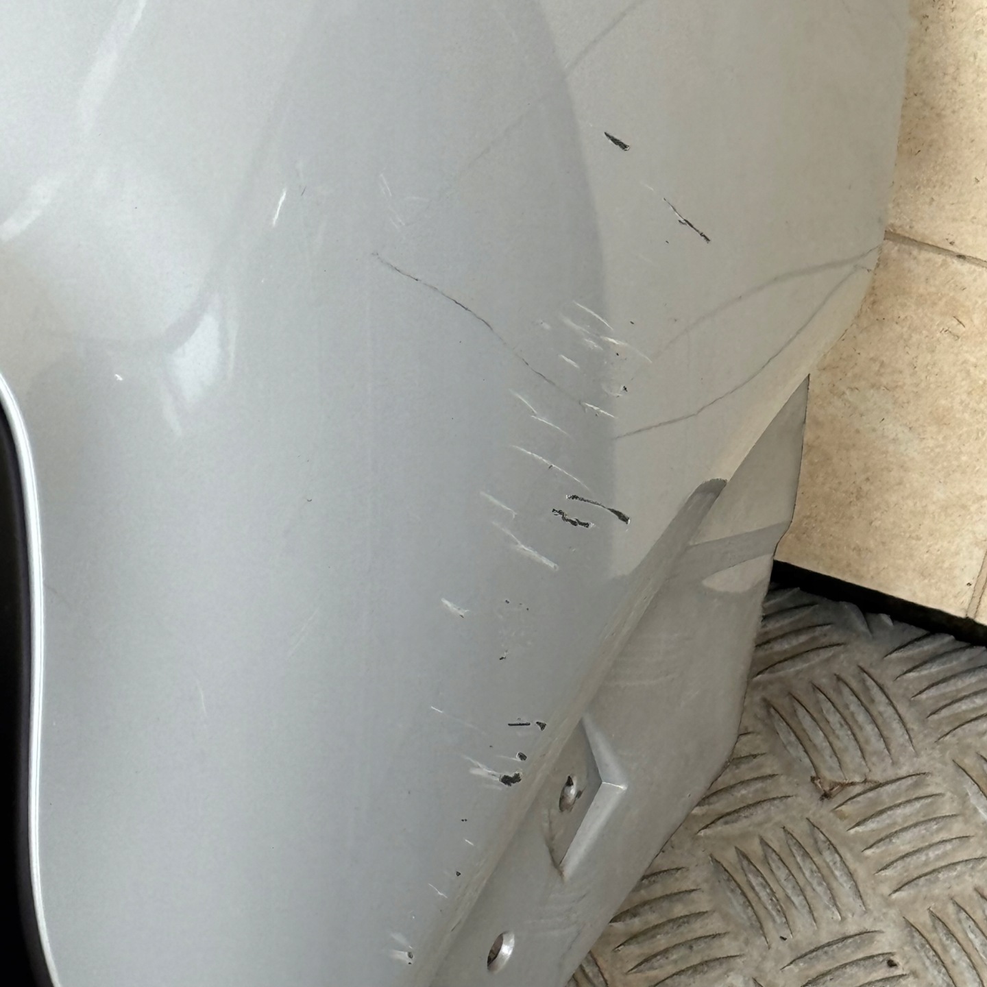 bumper rear complete CITROEN C3 AIRCROSS 2018 ROK 4 PDC