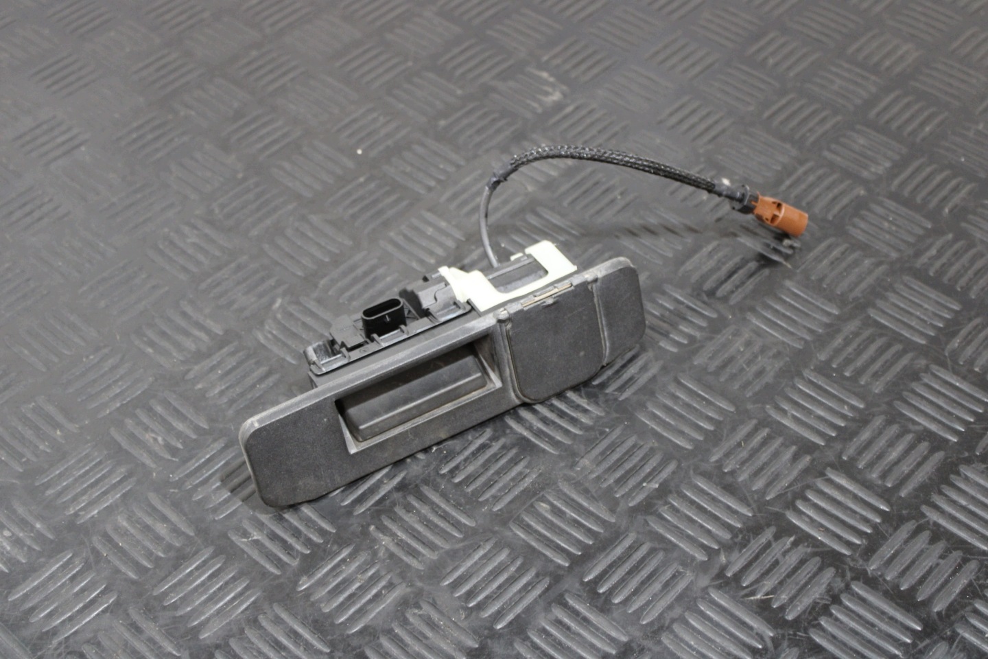 KAMERA reversing handle bonnet A0997503500 MERCEDES GLB X247