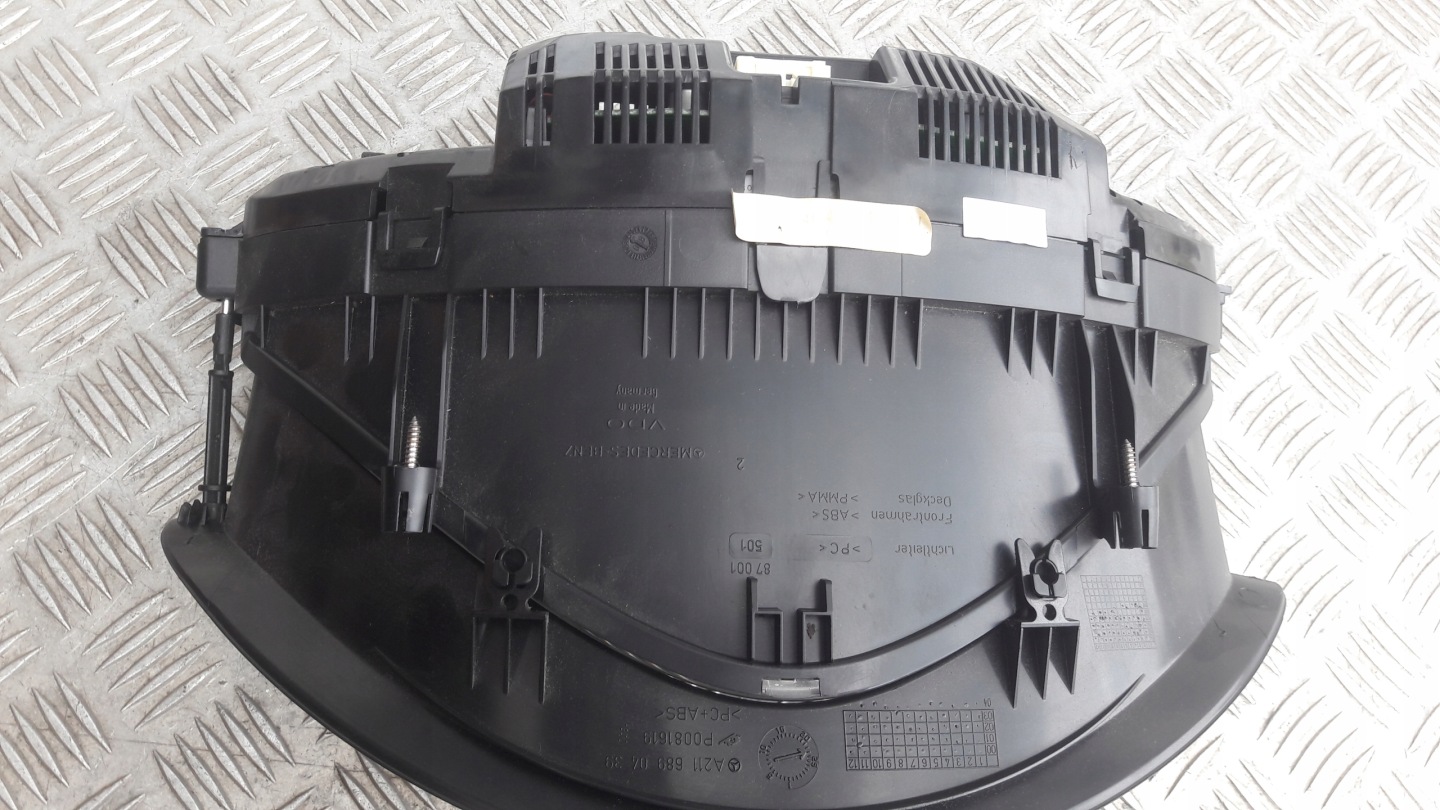 MERCEDES W211 2.2 CDI dials clock a2114404311