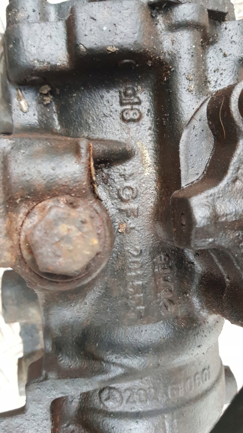 MERCEDES CLK W208 Boîter direction 2024610601