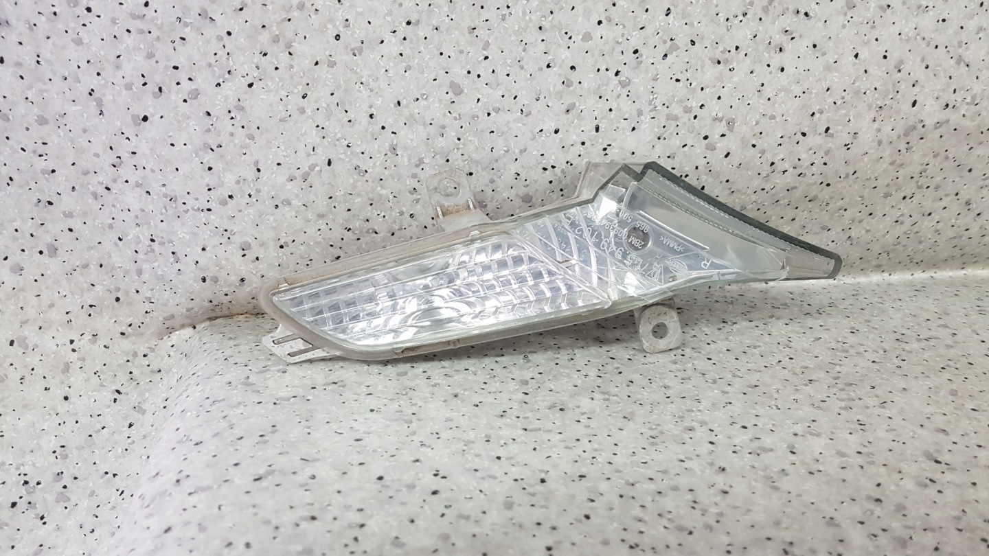 PORSCHE CAYENNE and 7L right OBRYSOWKA light W bumper 2490