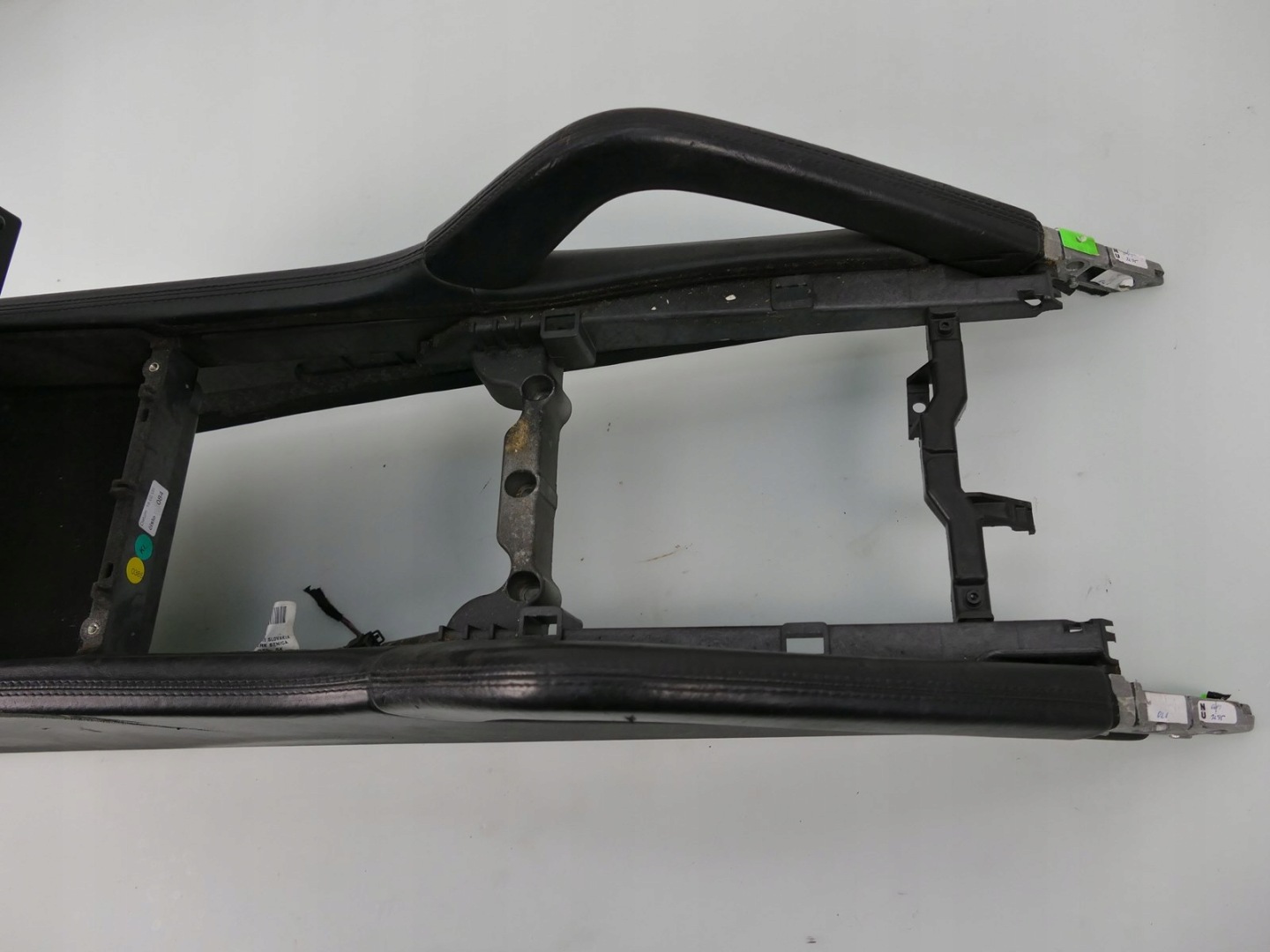PORSCHE CAYENNE 9P 7L bracciolo TUNEL nero