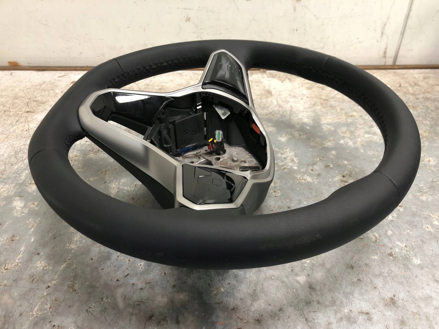 lenkrad Leder MULTIFUNKCJA DOTYKOWA VW ID3 ID.3 ID4 ID.4 10A419089