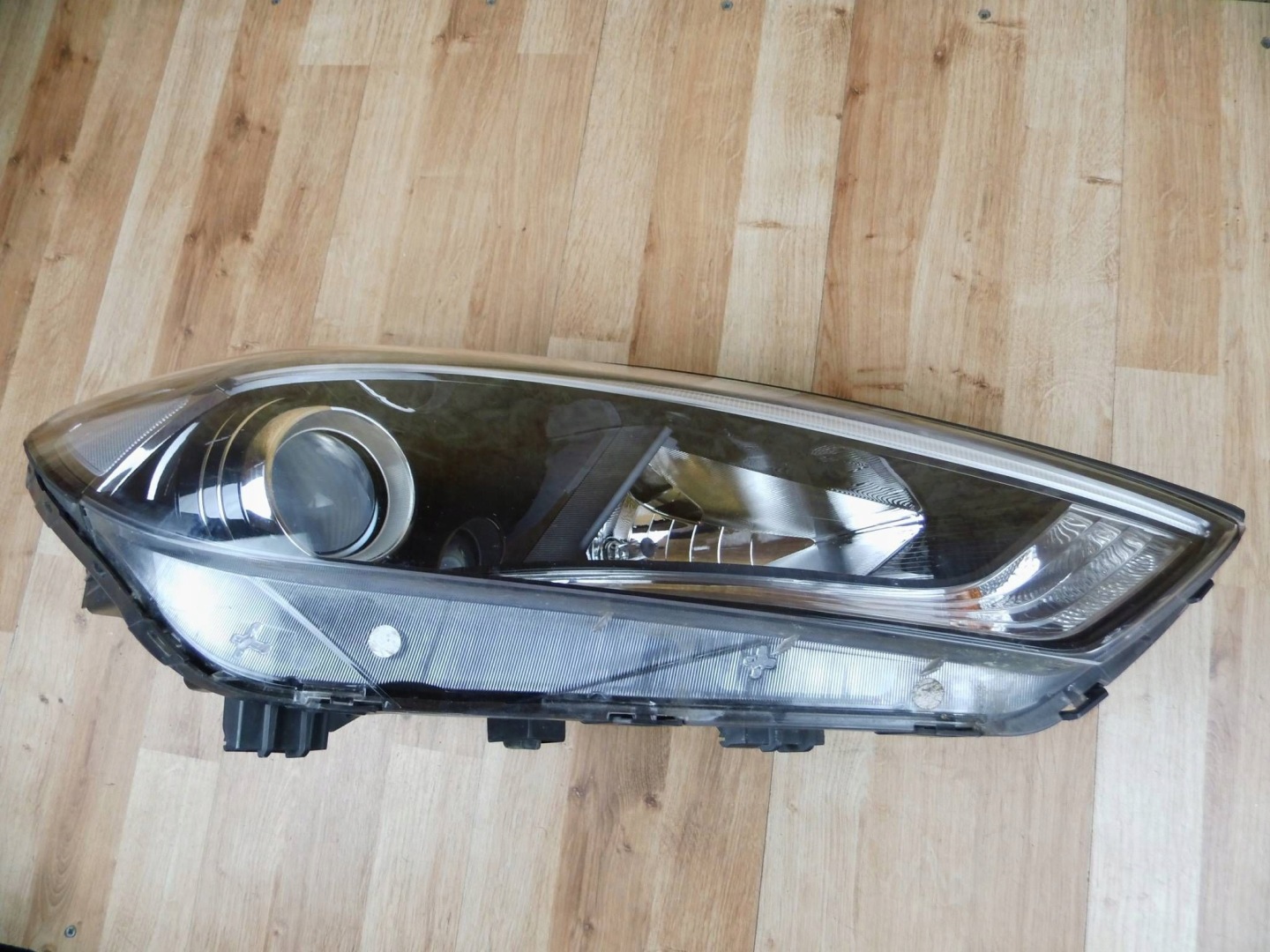 Hyundai Tucson III 2015-2018 light right front front right D7921110B0