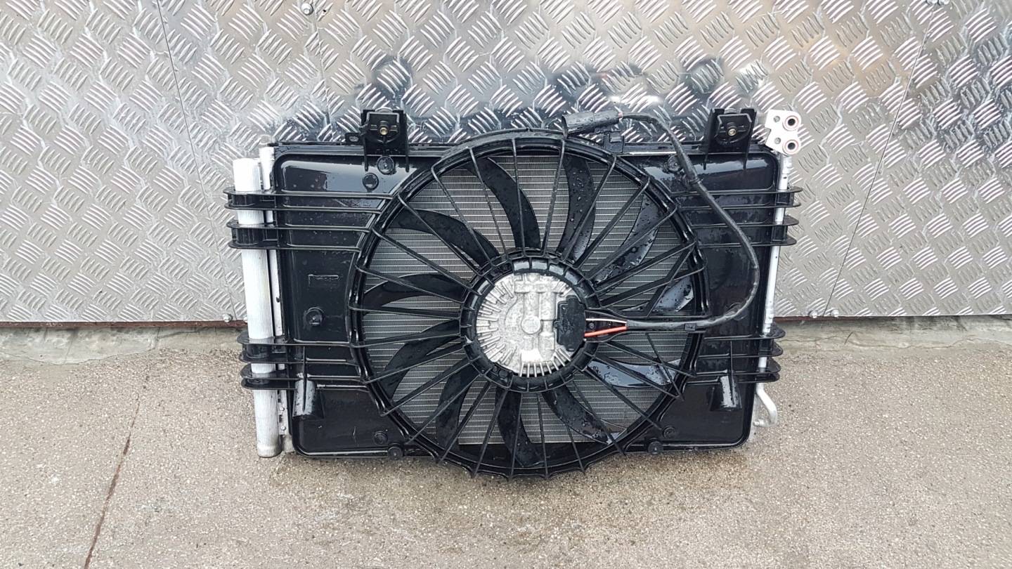 KOMPLET radiatore TESLA X