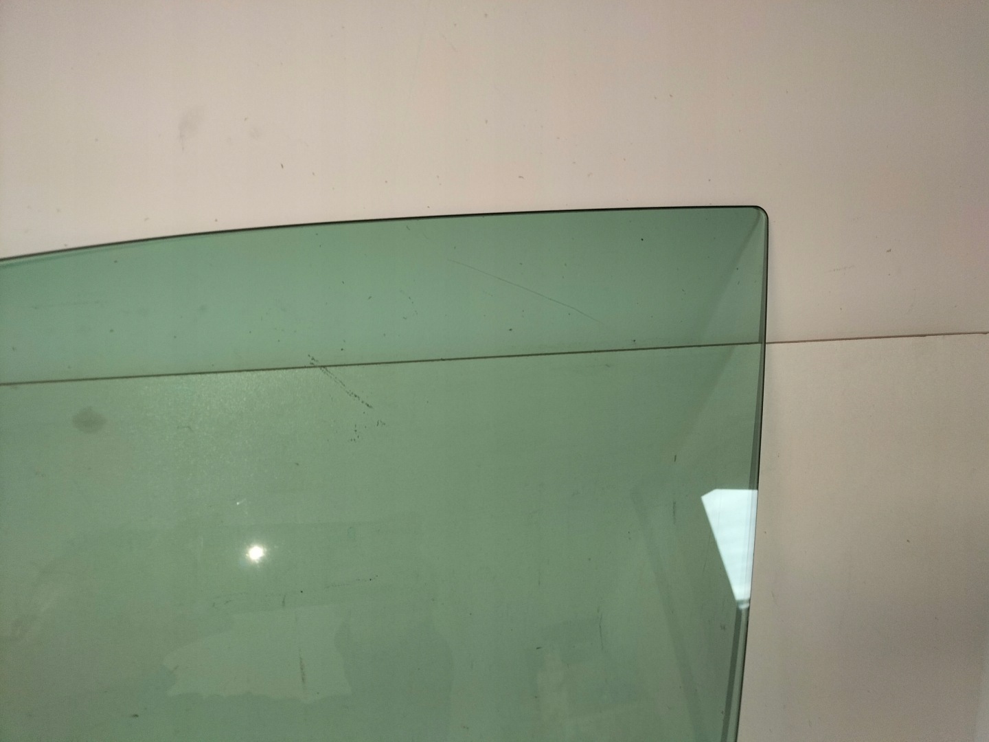 window side door front left BMW X1 U11 22- AGC AUTOMOTIVE