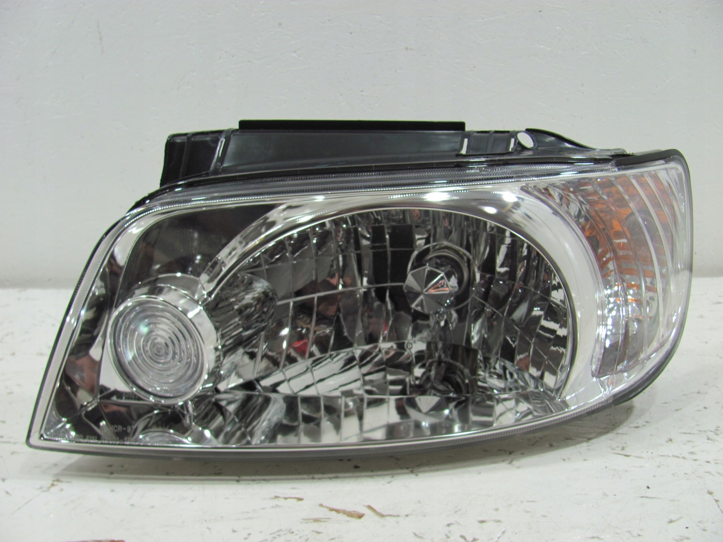 Hyundai Matrix lift light left front front