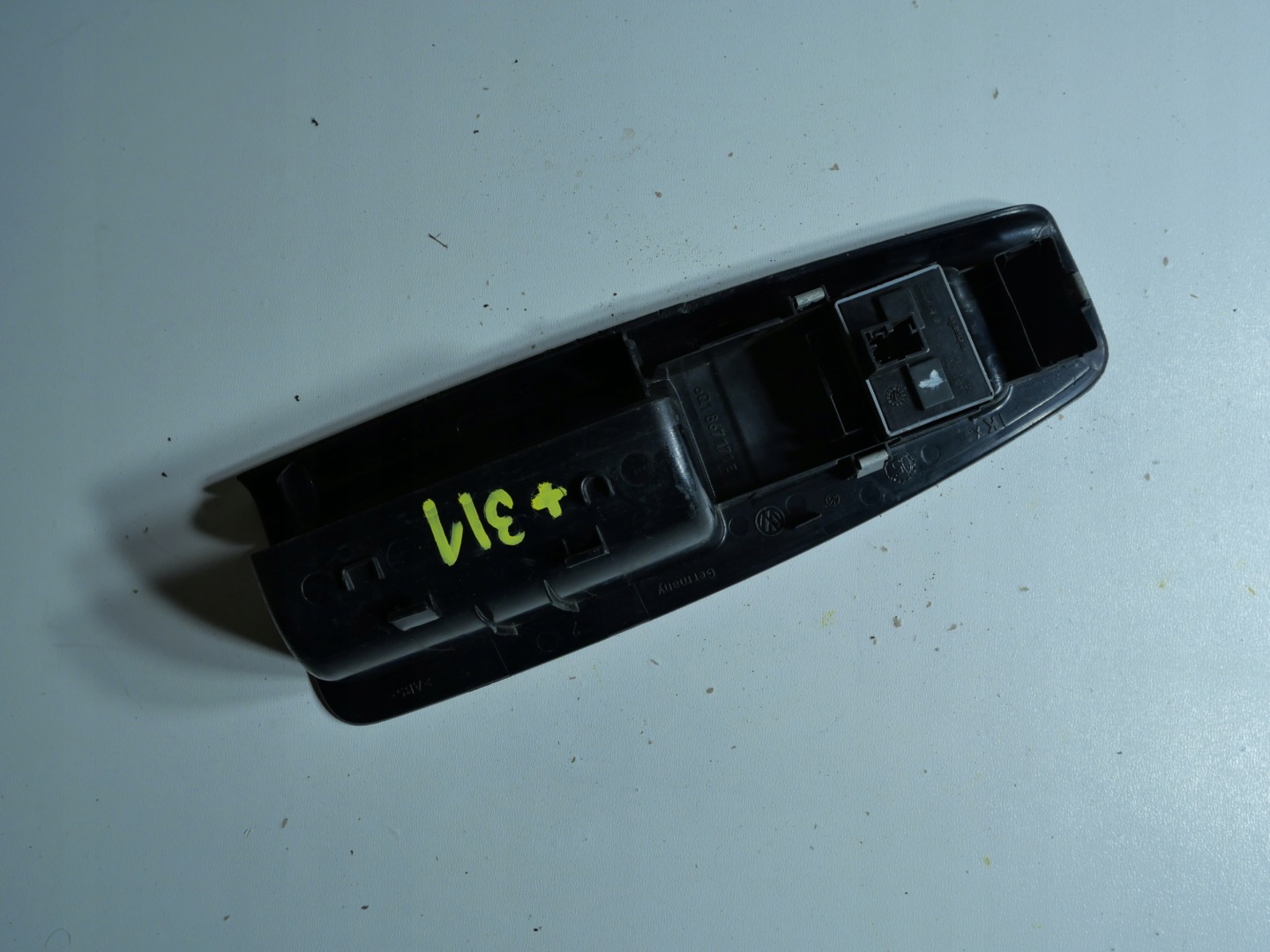 PANEL ablak VW POLO IV 9N 6Q1867171E