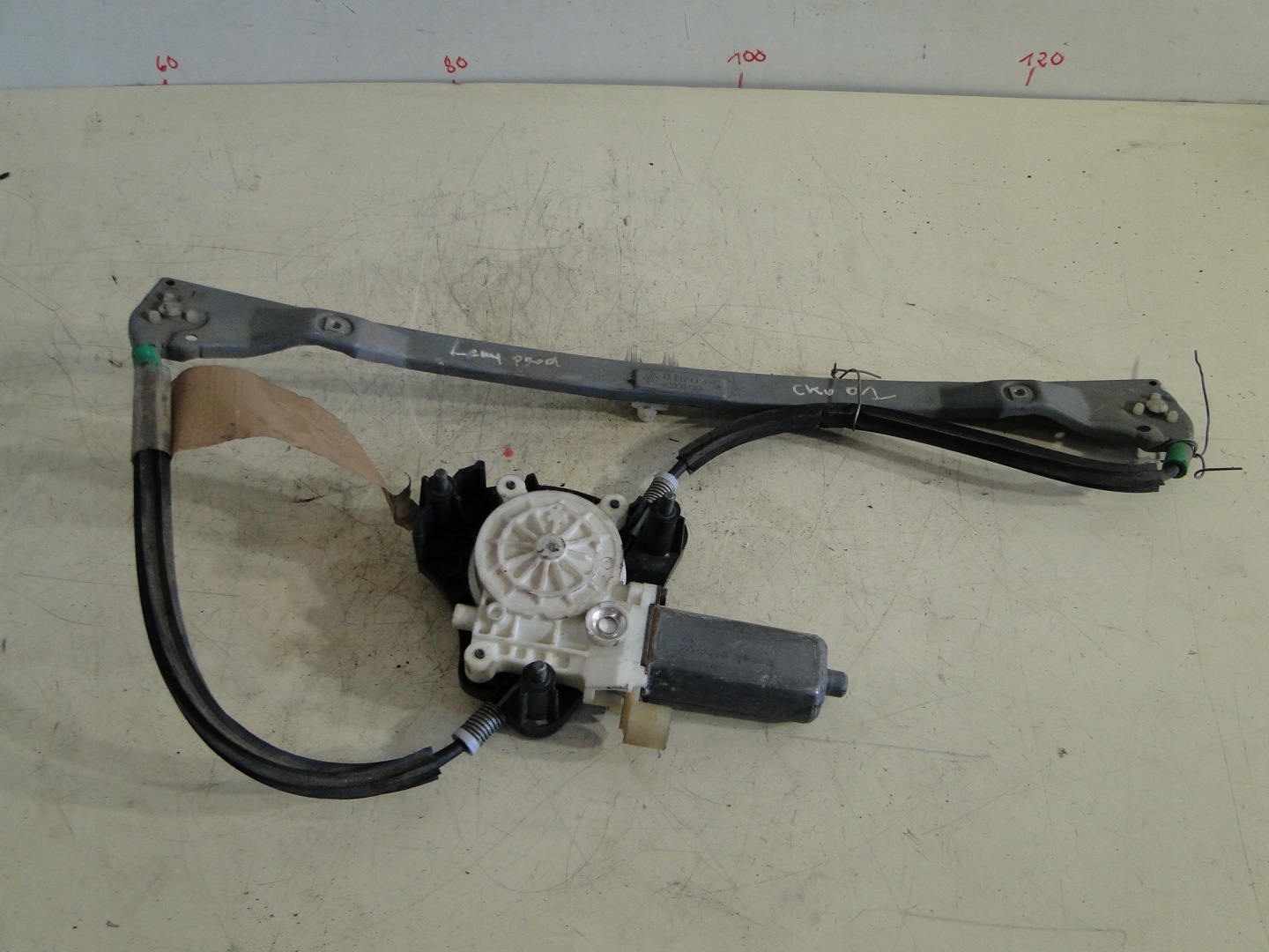 window regulator right front BMW E87