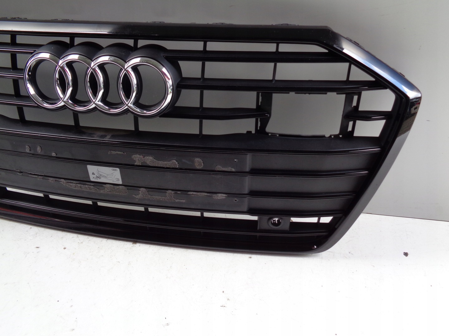 NO-WA-- Grille FORD TRANSIT CUSTOM 18- LIFT