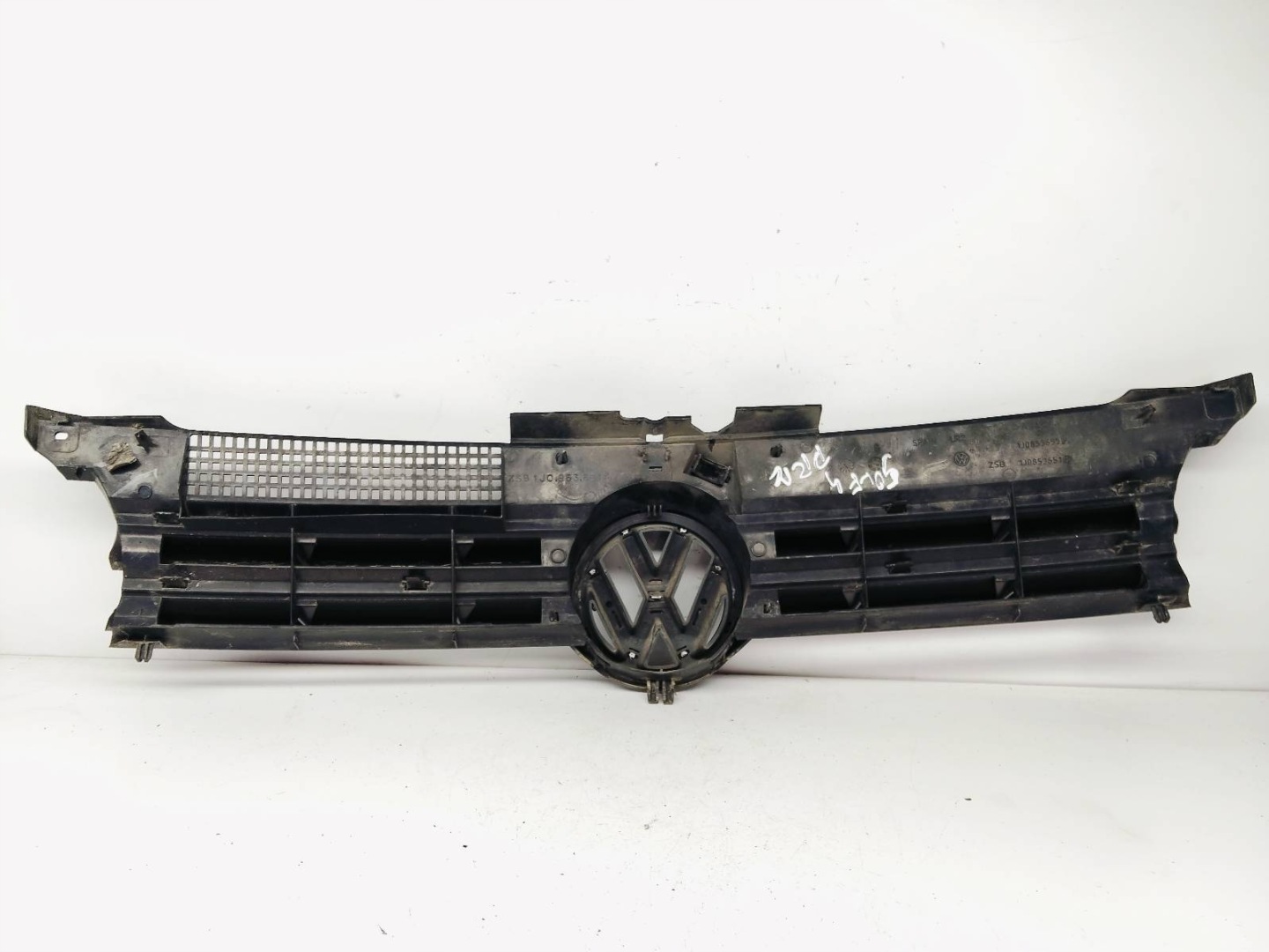maska Volkswagen Golf IV 1.9 TDI 1J0853655F cerný
