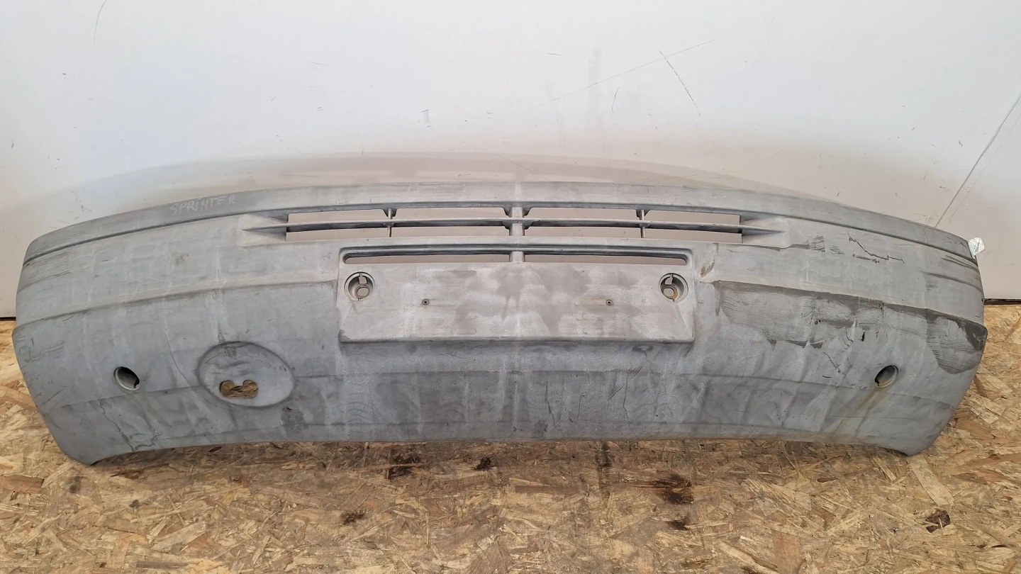 bumper front 9018850101 Mercedes Sprinter W901 W903 95