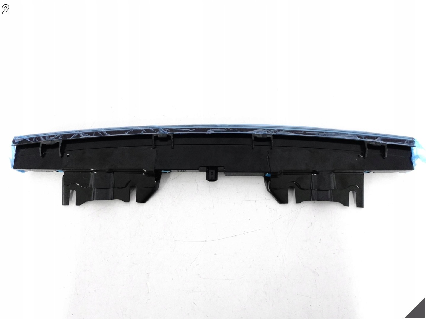 ASTON MARTIN VANTAGE 18- cap light light STOP CENTARALNE CIEMNE SMOKED