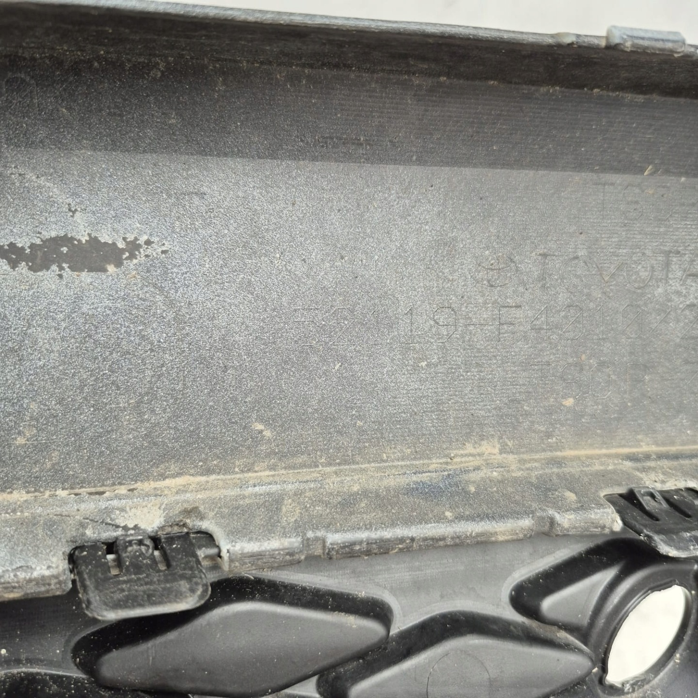 TOYOTA C-HR and 1 16-19 bumper front front 6XPDC
