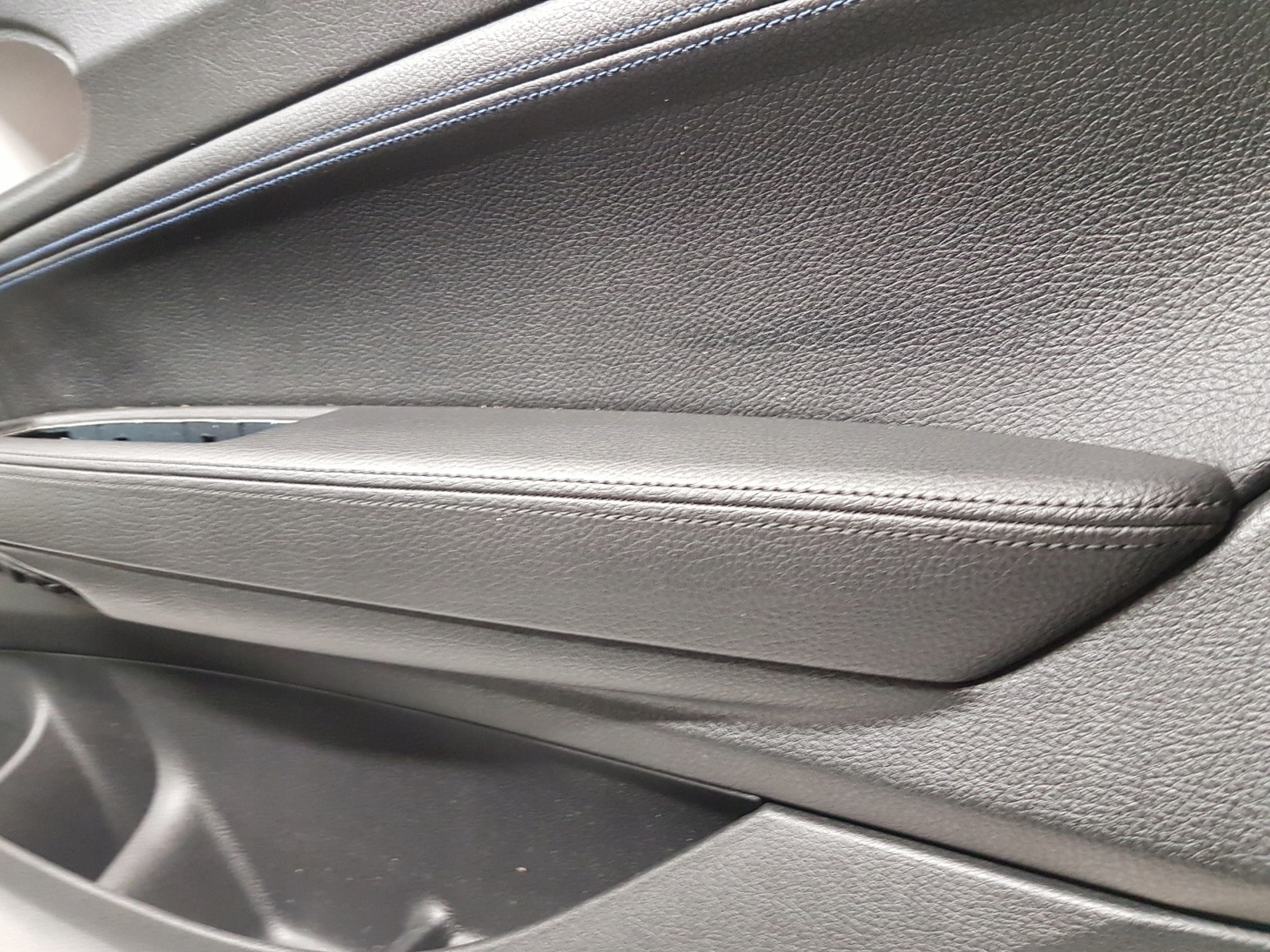 side upholstery door right front BMW F21 7268404