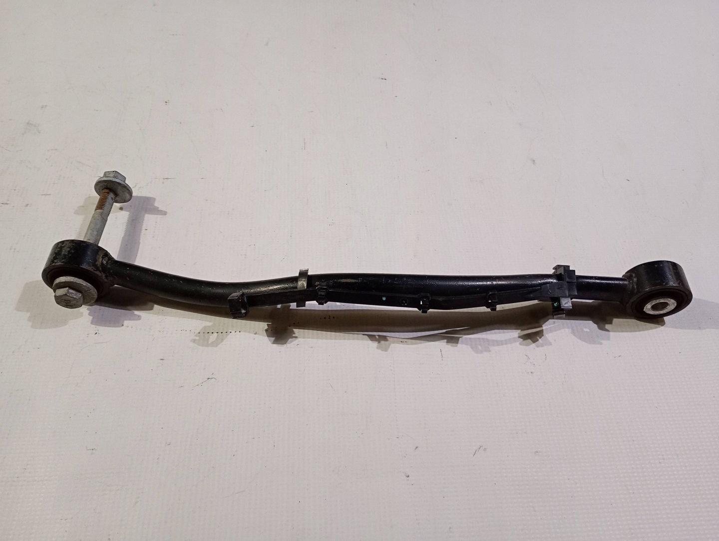 arm left rear part rear left Dodge Challenger Charger 2015