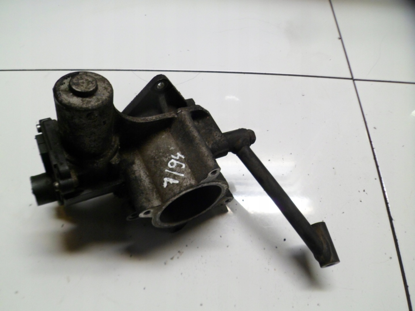 VW CRAFTER 2.5TDI BJK egr ventil 076131501B