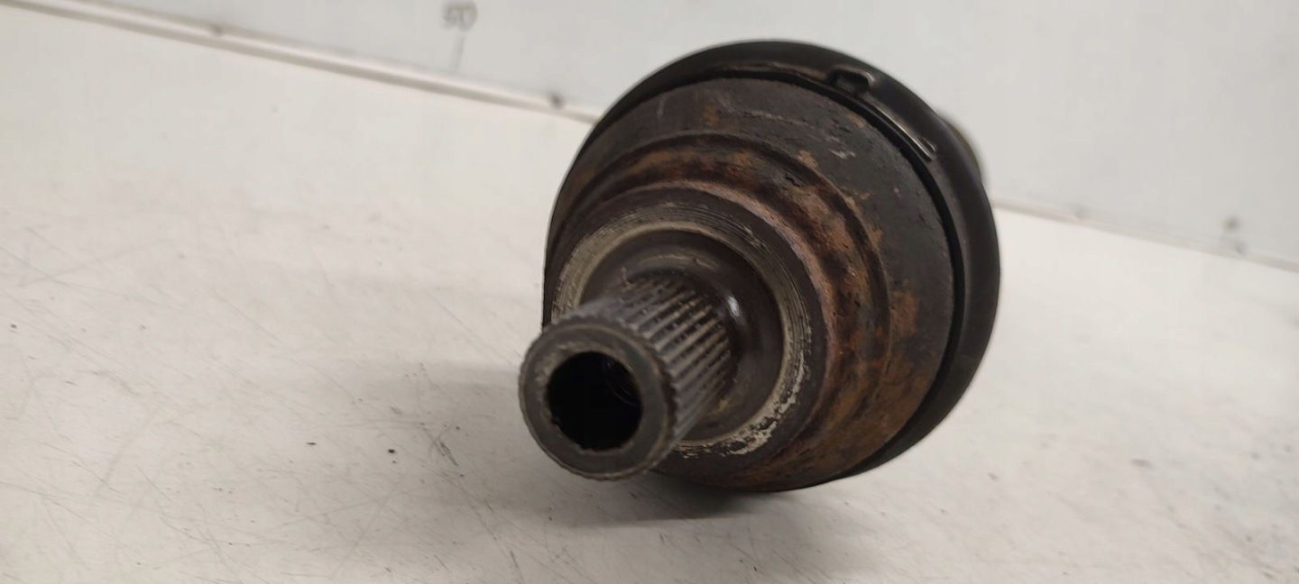 semi-axis left VW Tiguan and 1,4 TSI 4x4