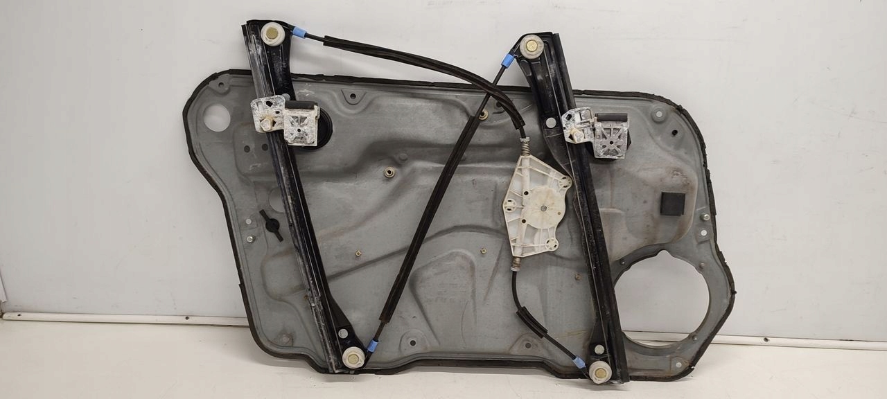 window regulator right front VW Golf IV 1,4 16V