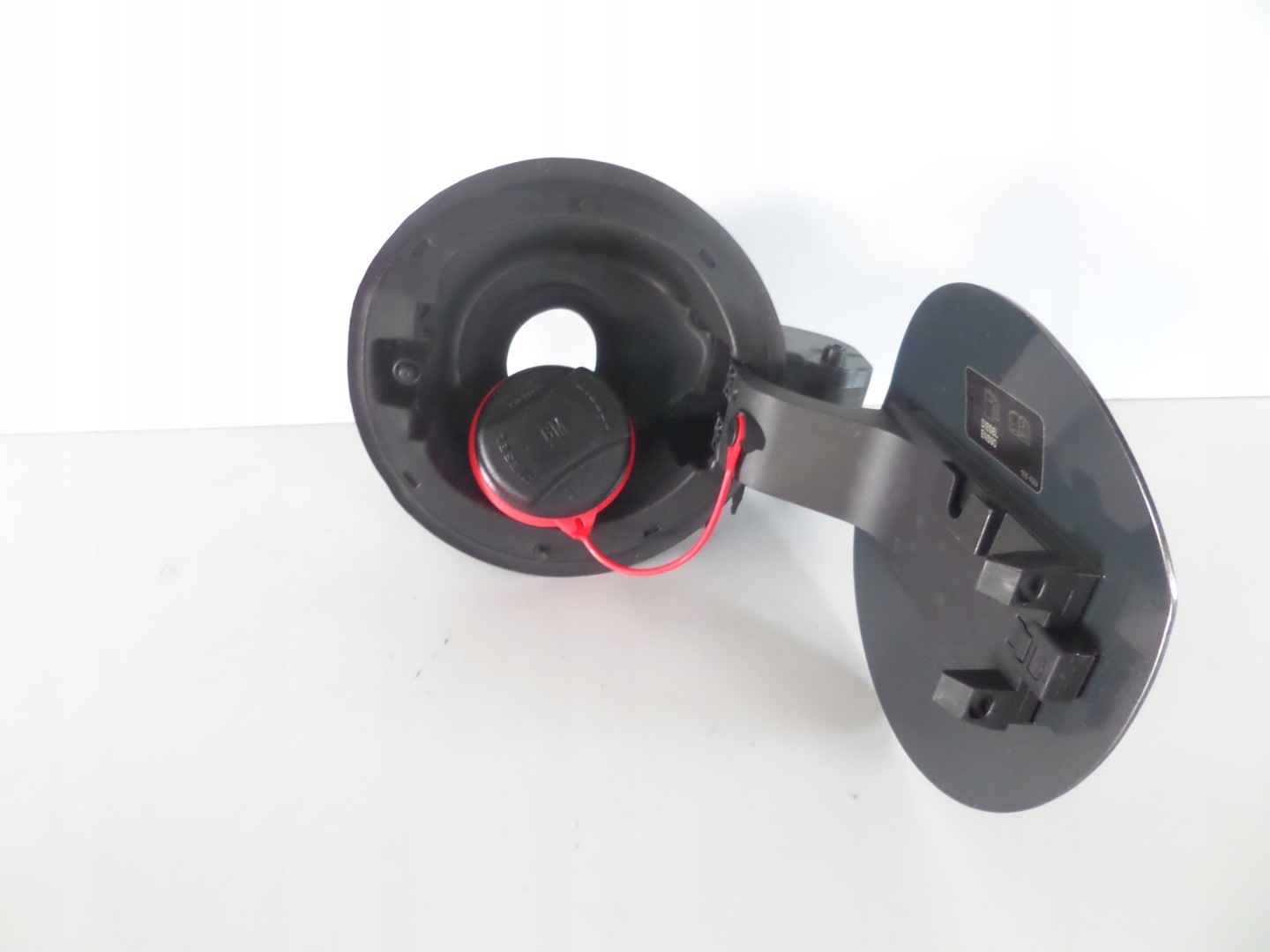 tankklappe des kraftstoffsbehälters OPEL ASTRA IV J 09- CDTI