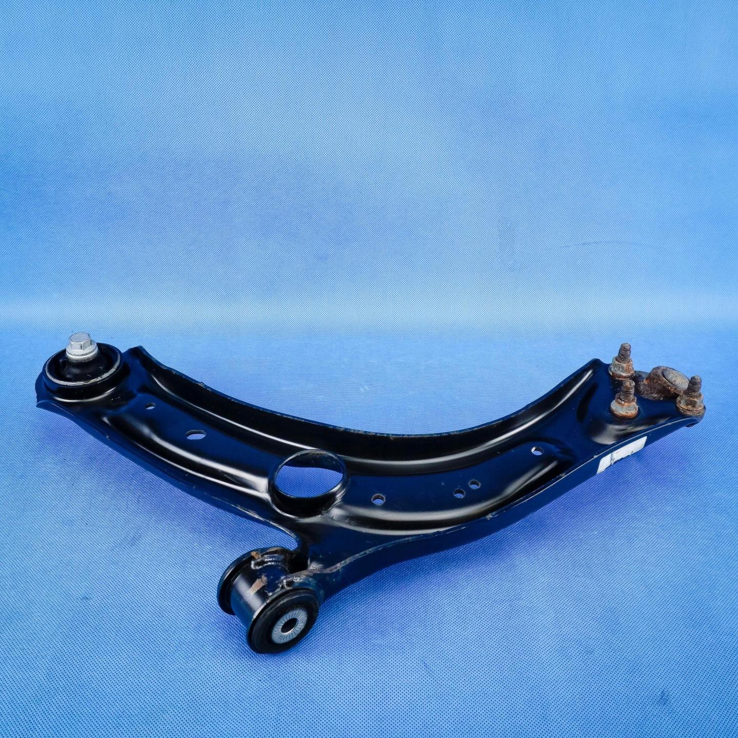 arm front right Audi Q3 83A 3Q0407152S 3Q0407154D 3C0407366B 28km