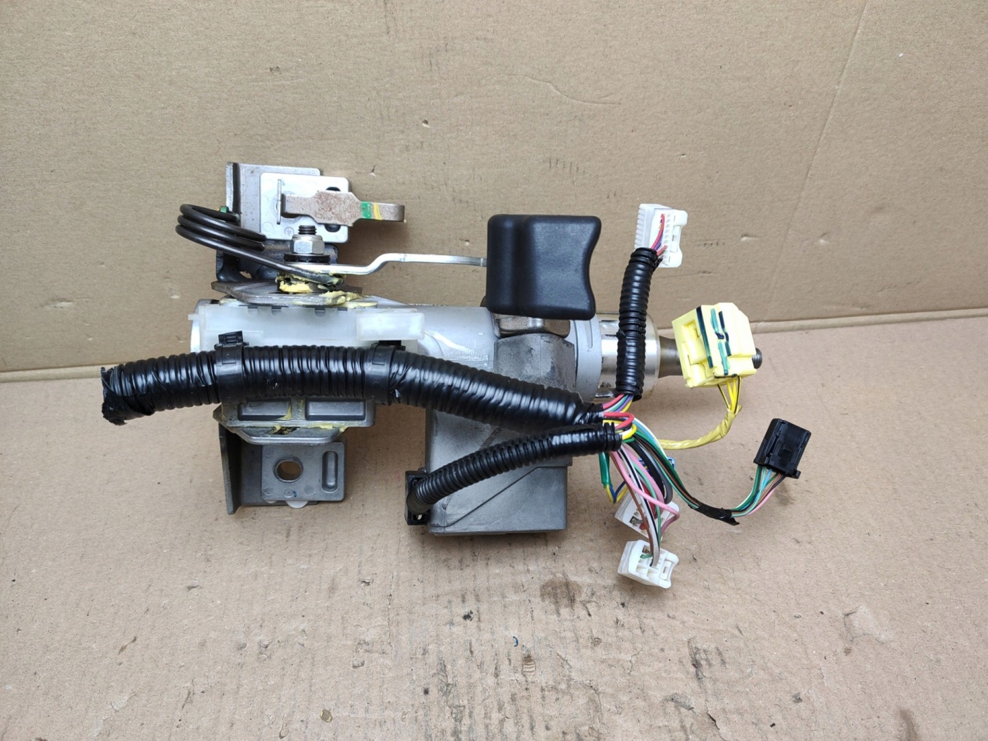steering wheel rod Toyota Sienna 3 2011