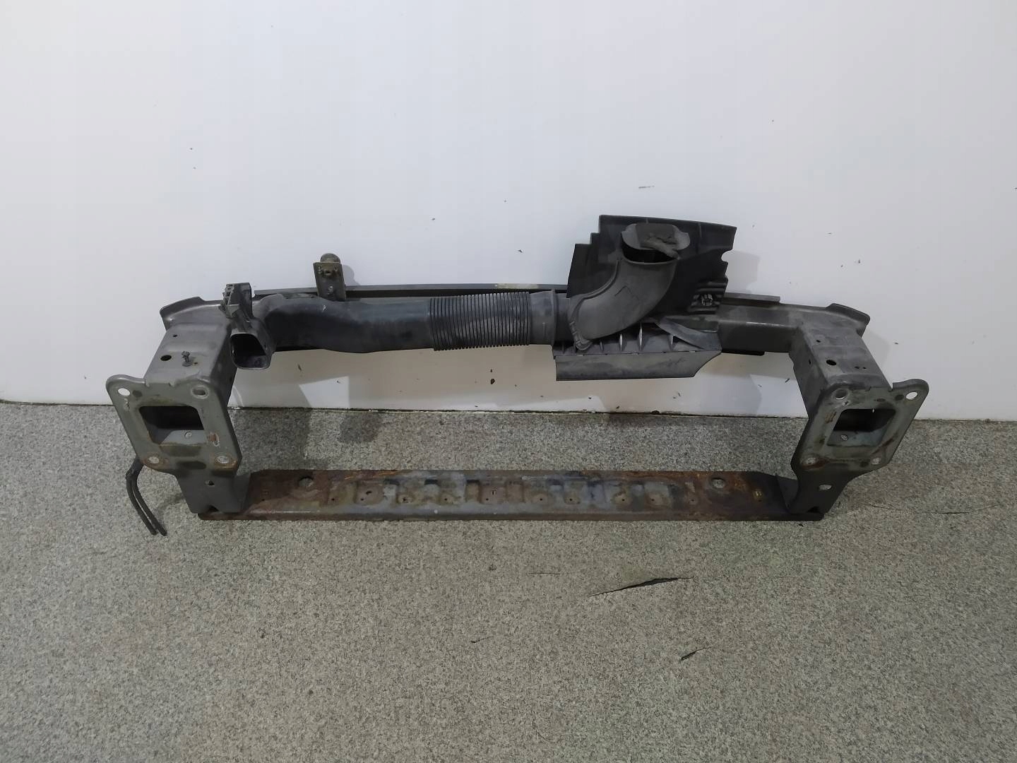 pillar of a bumper bumper support front pillar LIFT Ford Mondeo Mk4