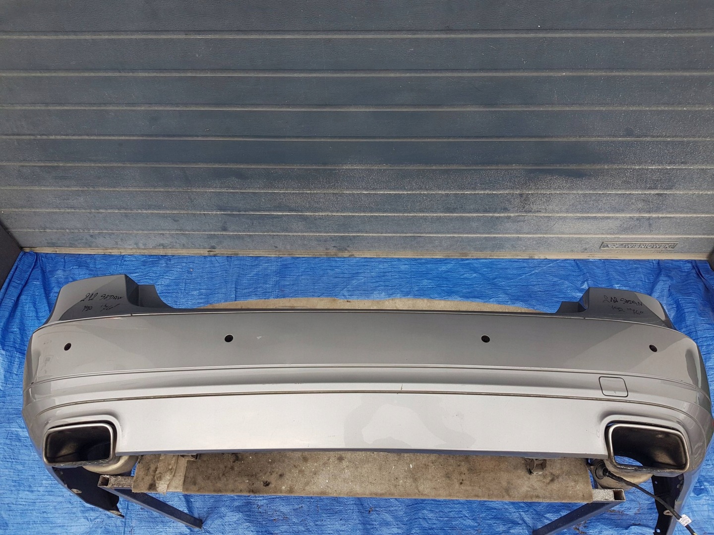 bumper rear rear part Mercedes E W212 sedan 792 C792