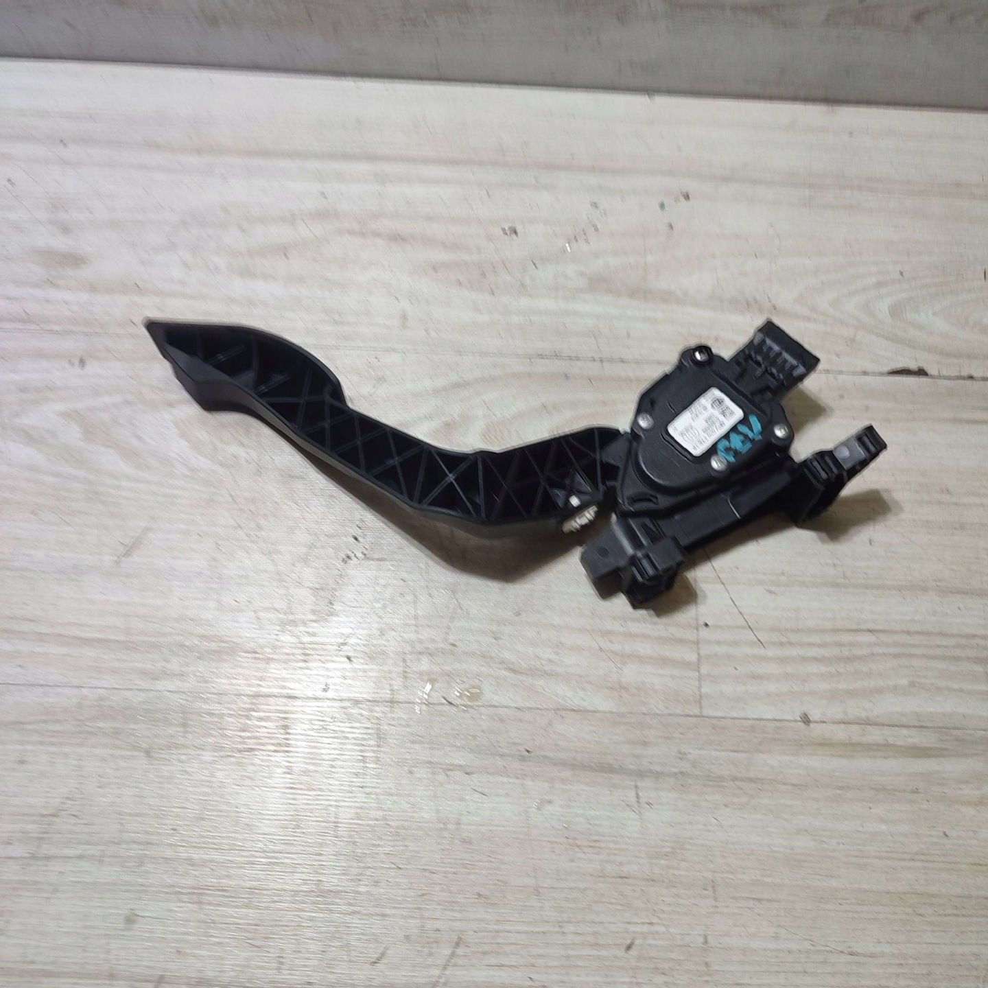 accelerator pedal Fiat 500X 6PV01017515