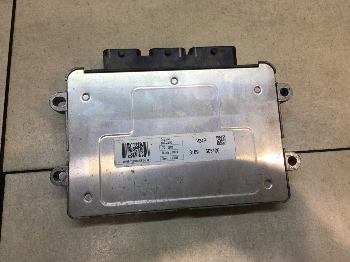 control unit of the engine PEUGEOT BIPPER TEPEE 1.4 9665454780