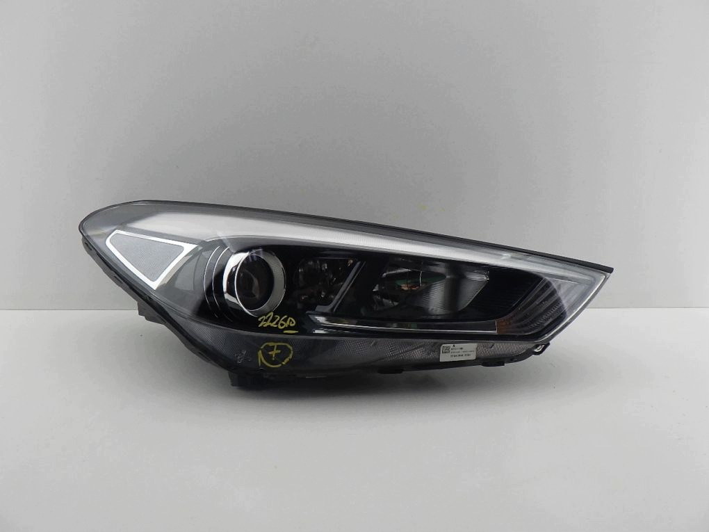 HYUNDAI TUCSON III 3 15- cornering light 92102-D7100 light right