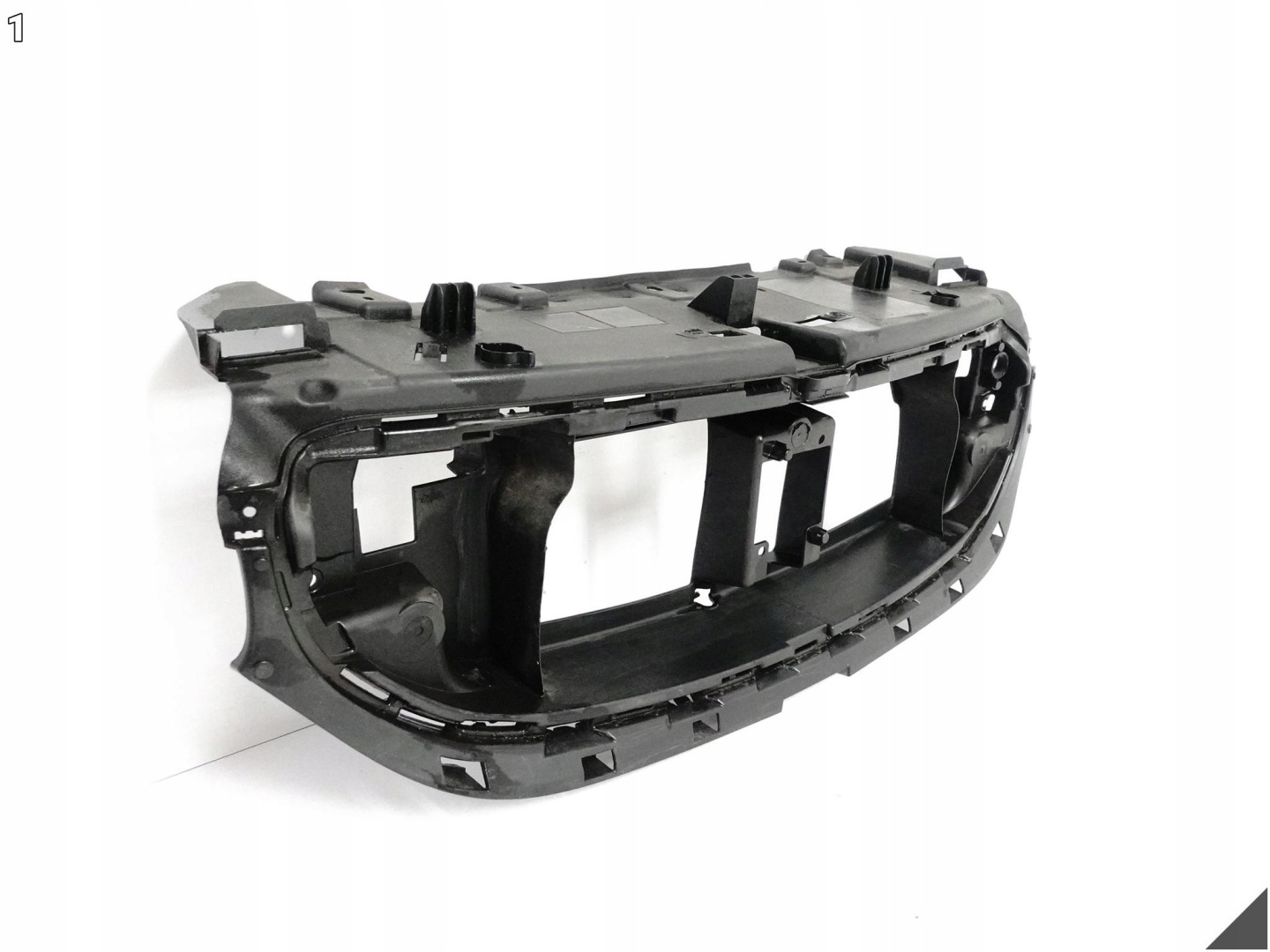 SMART FORTWO III 3 W453 14-19 grill console support grille W bumper front