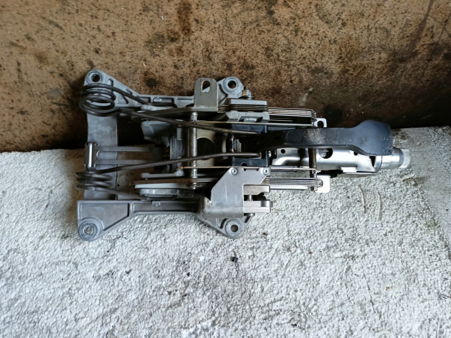 steering wheel rod AUDI A4 B7 8E0419502H