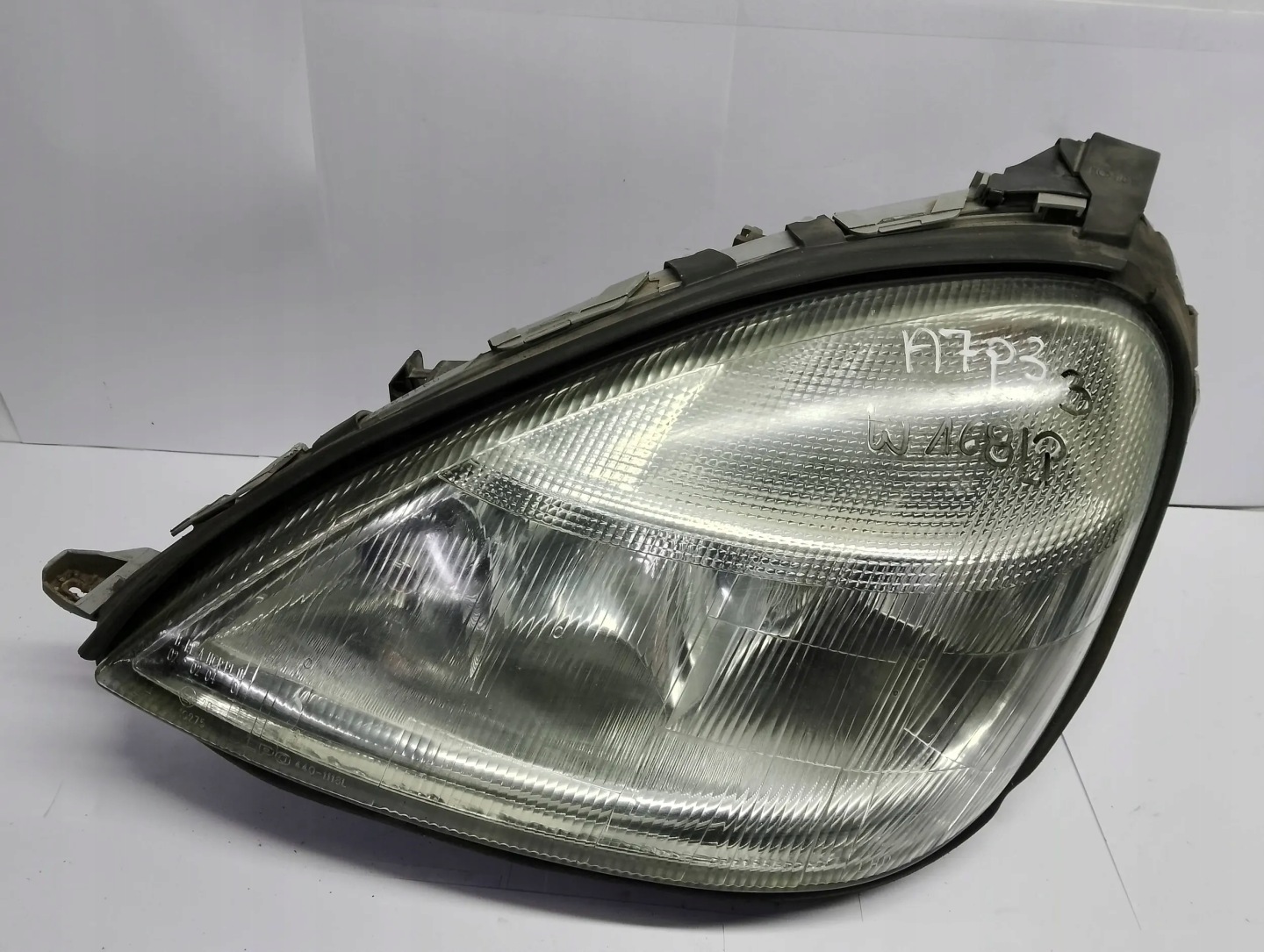 Mercedes-Benz A W168 2001 lights front 084401118L