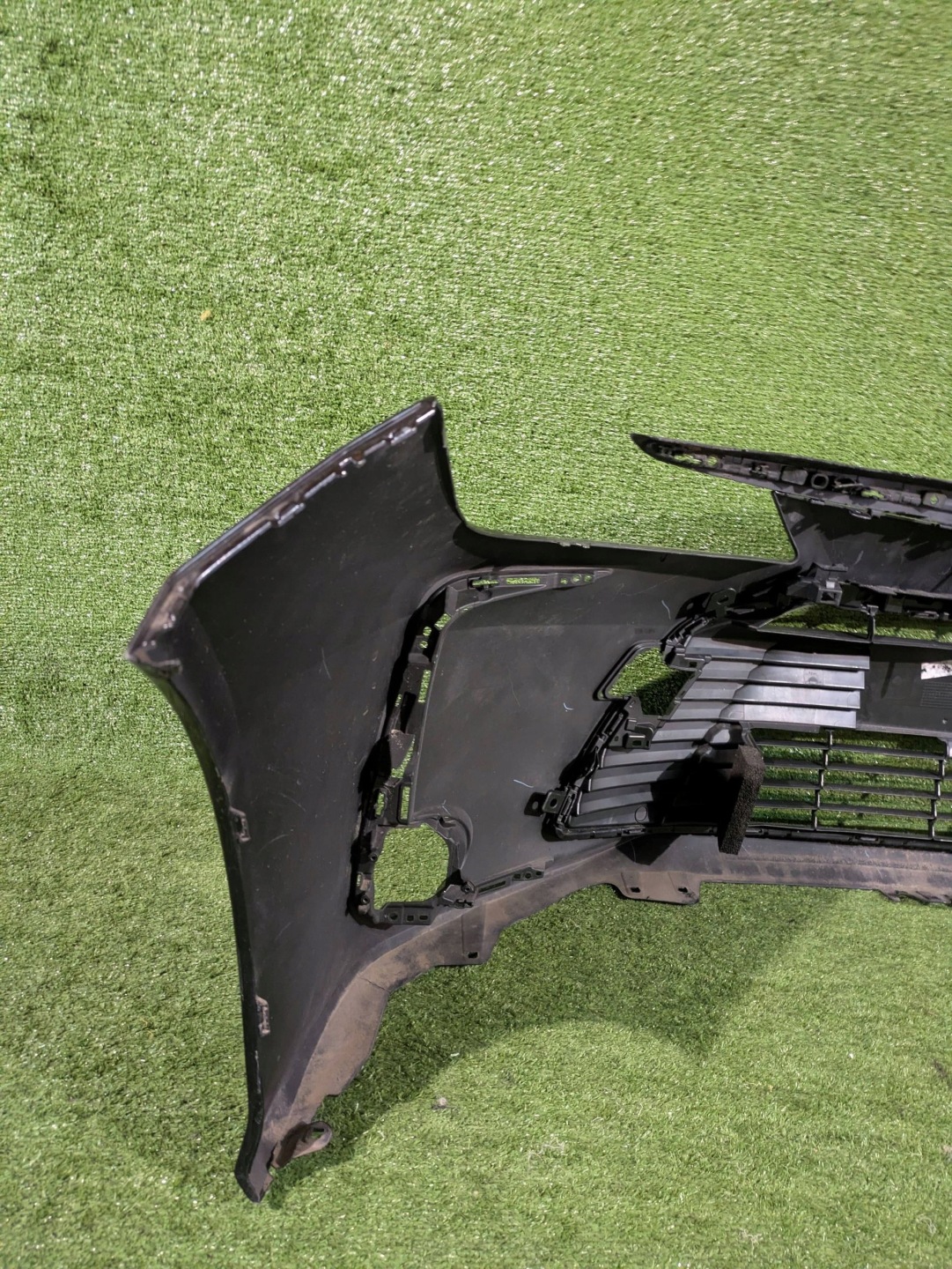 front bumper front TOYOTA COROLLA E21 sedan NR.8193