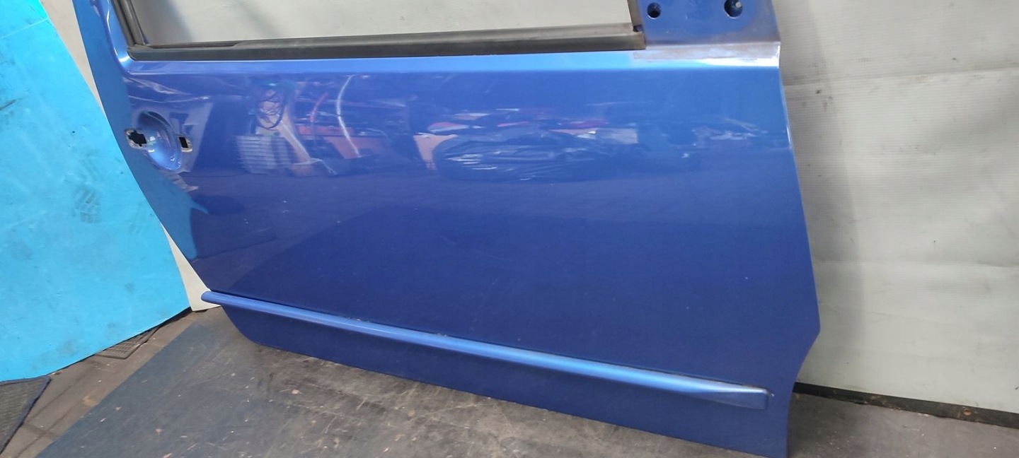 door front front right Citroen C2 1,1 KMHC